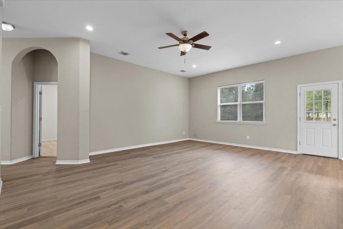 163 Puu Waa Waa Ln, Bastrop, TX 78602