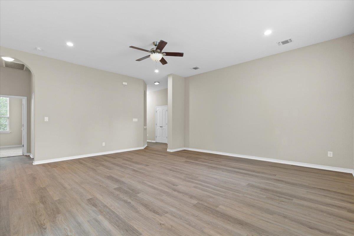 163 Puu Waa Waa Ln, Bastrop, TX 78602