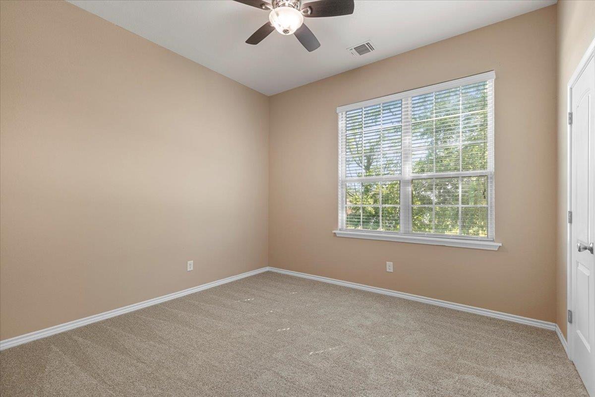 163 Puu Waa Waa Ln, Bastrop, TX 78602