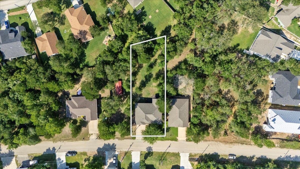 163 Puu Waa Waa Ln, Bastrop, TX 78602