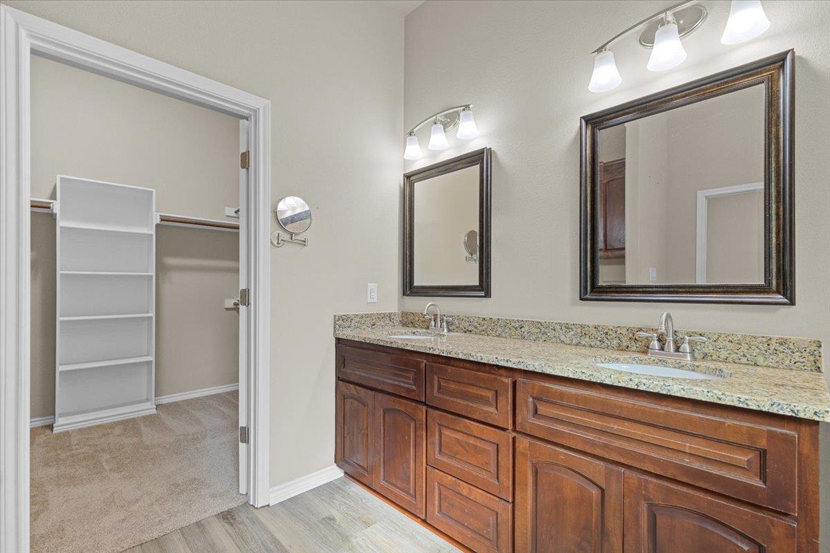 163 Puu Waa Waa Ln, Bastrop, TX 78602