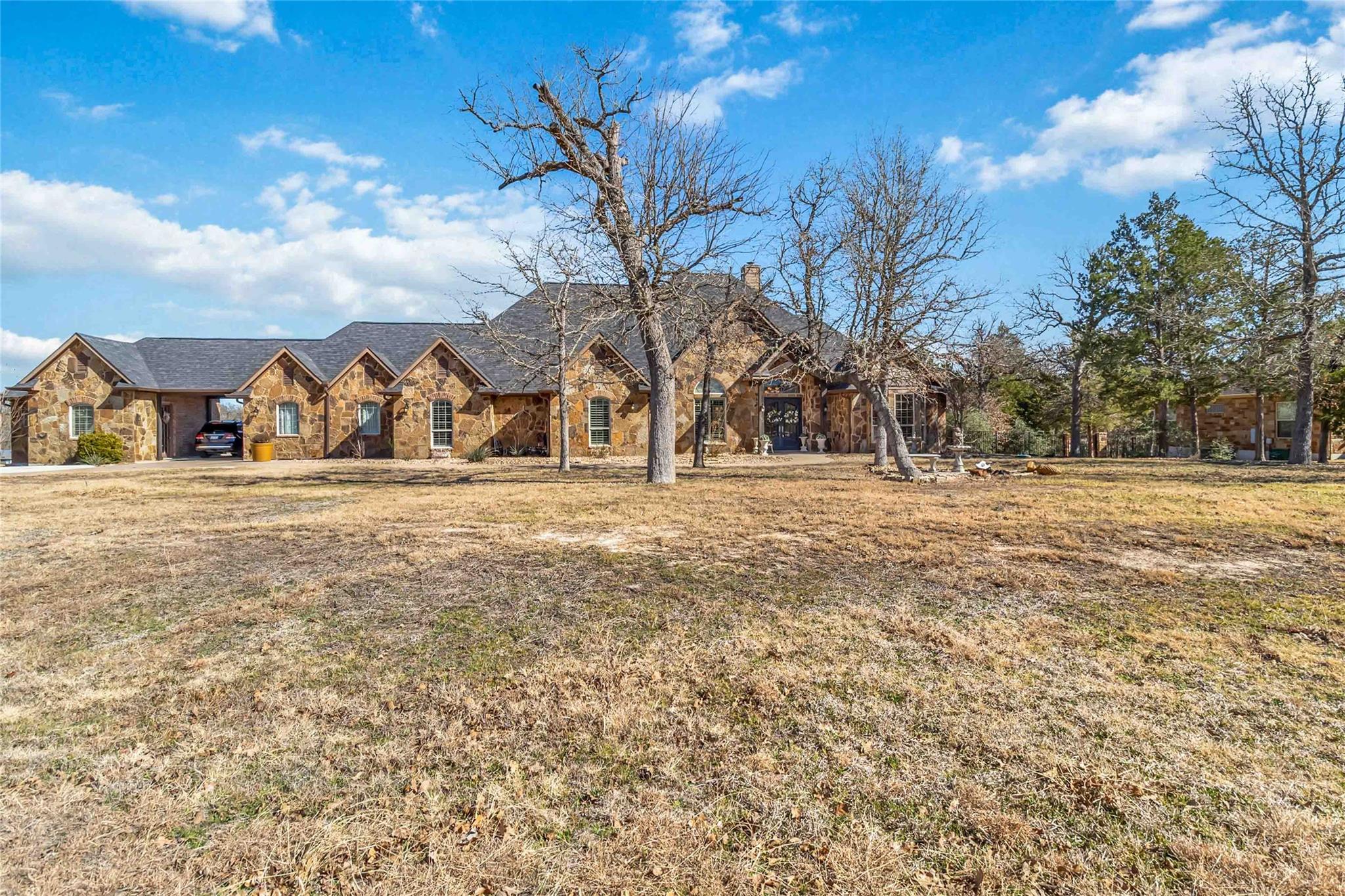 192 Wagon Way, Bastrop, TX 78602