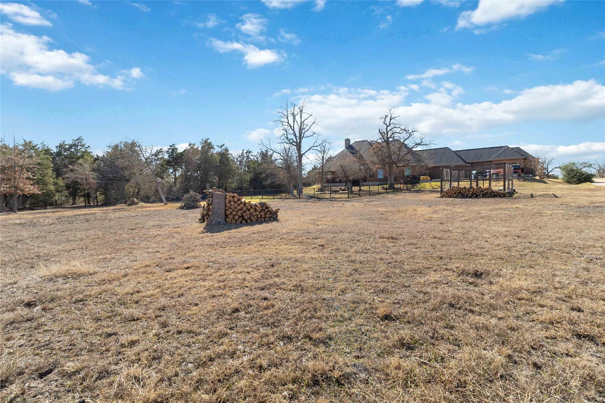 192 Wagon Way, Bastrop, TX 78602