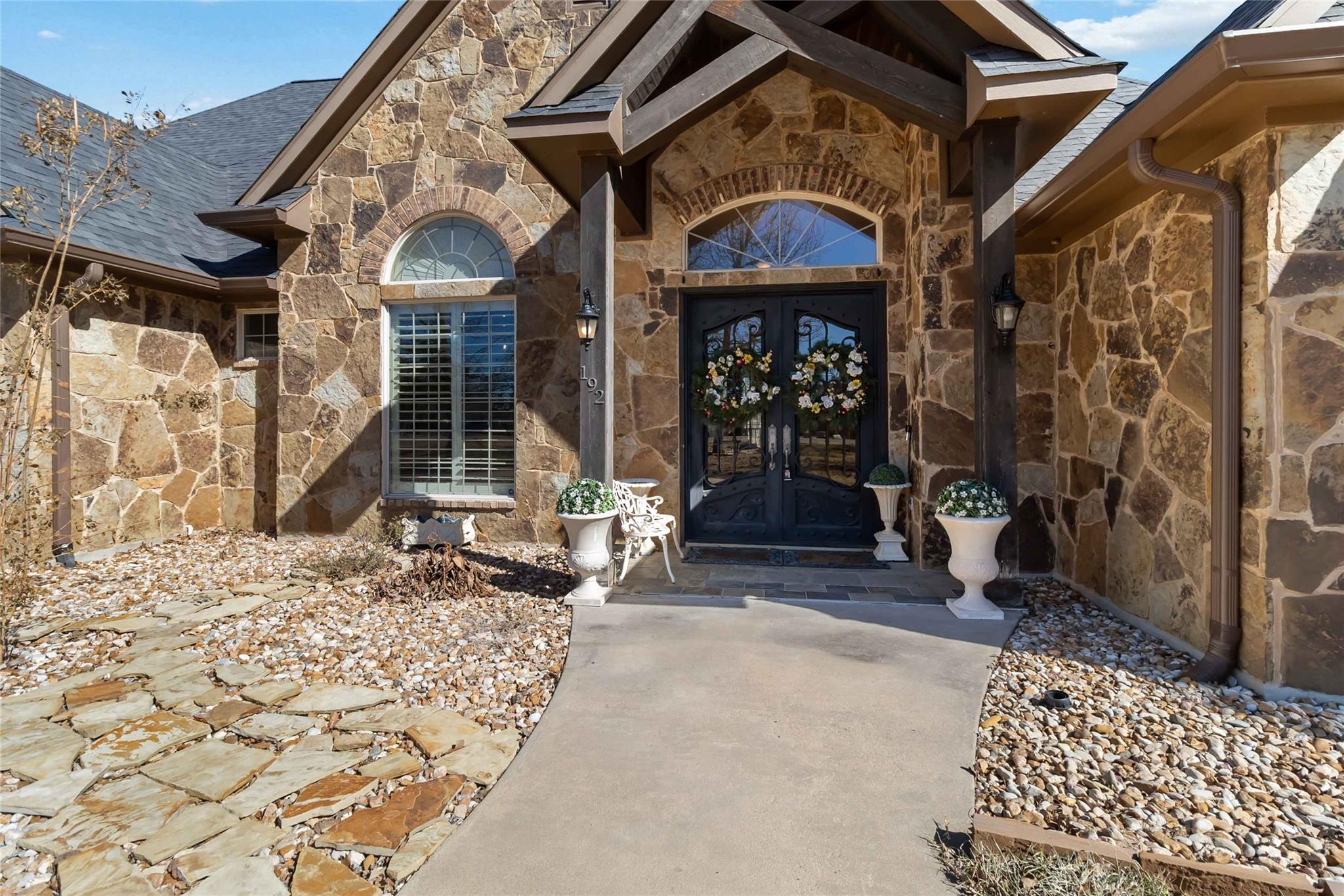 192 Wagon Way, Bastrop, TX 78602