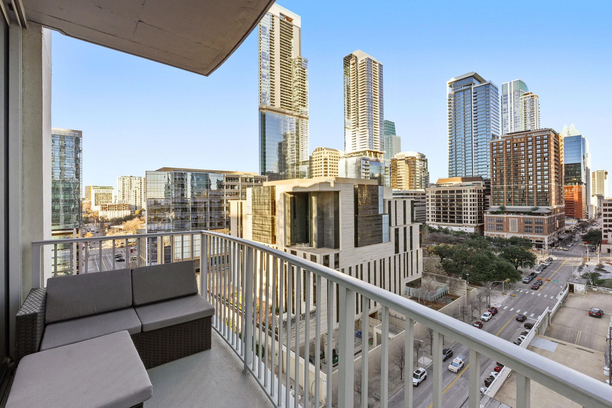 360 Nueces St # 1217, Austin, TX 78701