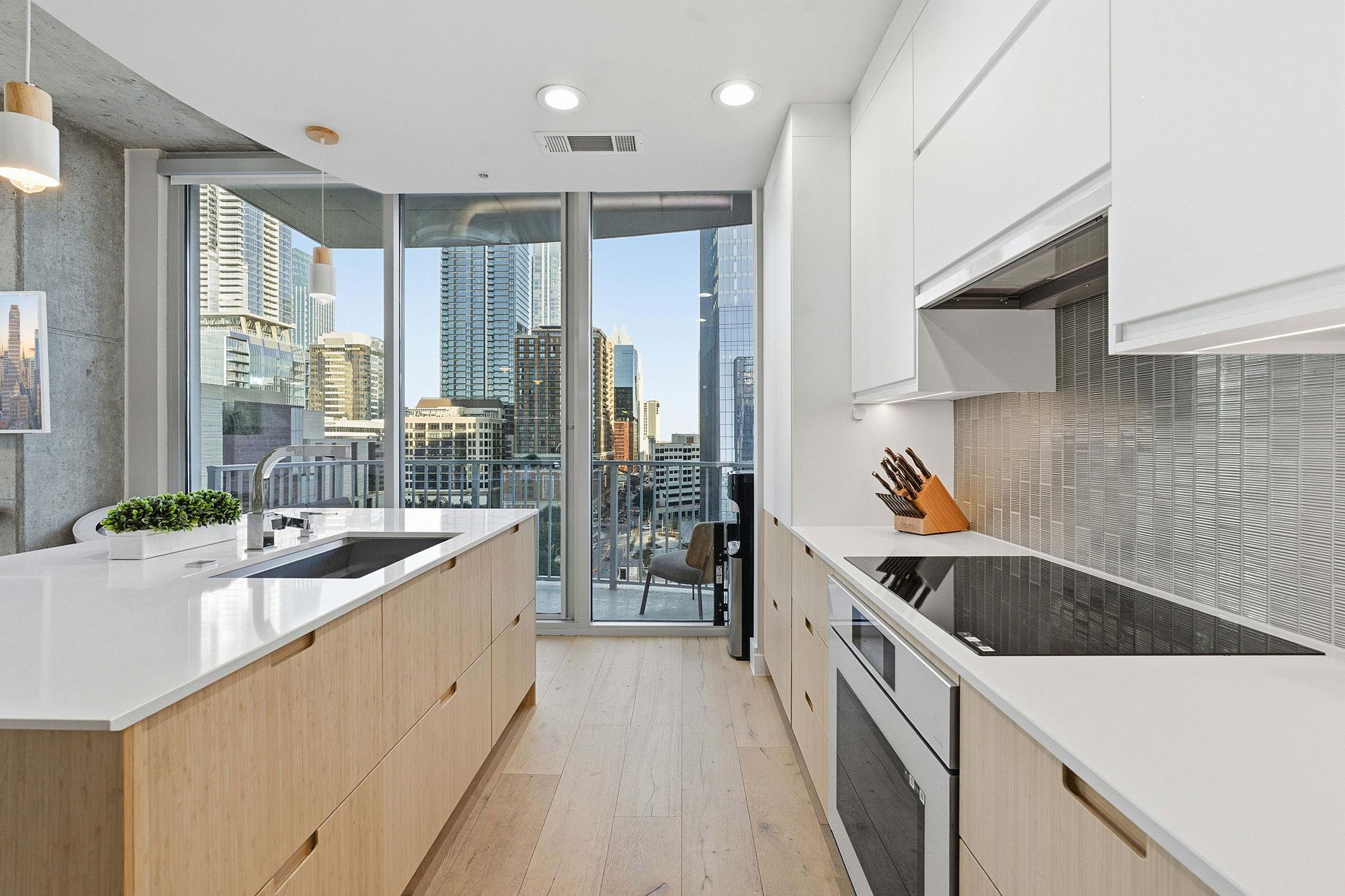 360 Nueces St # 1217, Austin, TX 78701