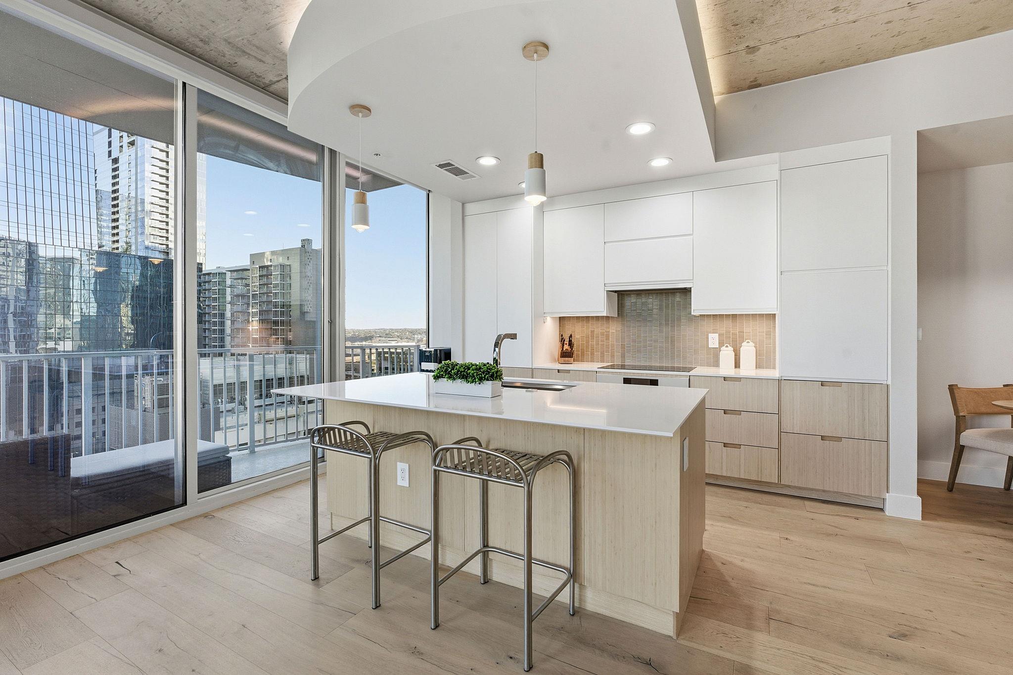 360 Nueces St # 1217, Austin, TX 78701