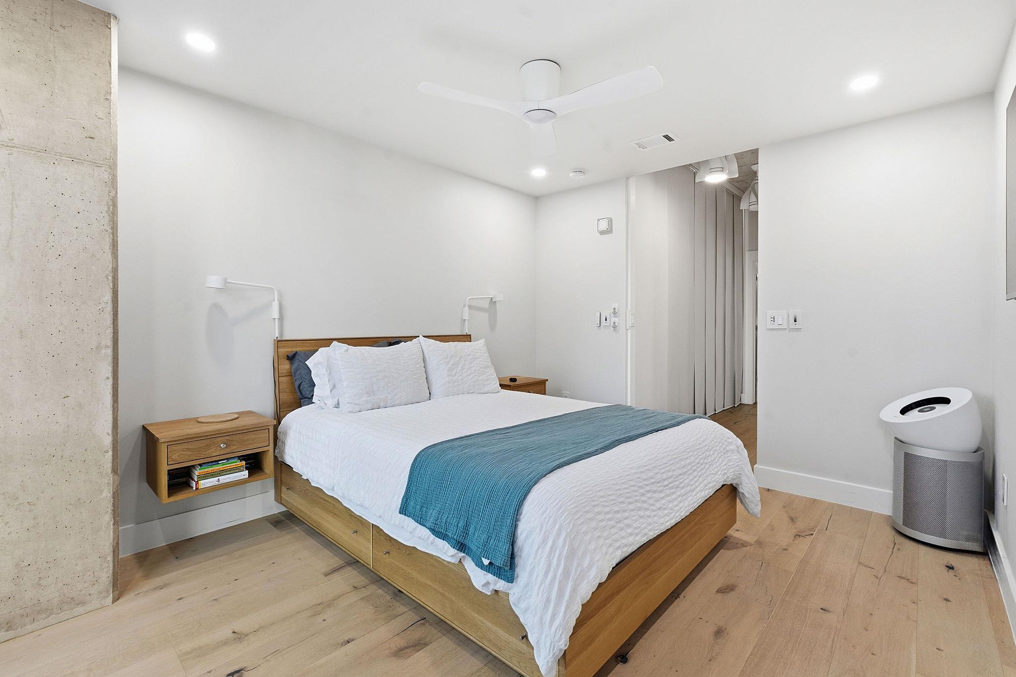 360 Nueces St # 1217, Austin, TX 78701