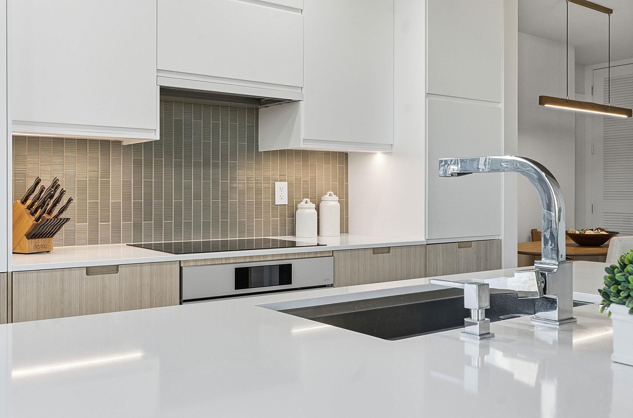 360 Nueces St # 1217, Austin, TX 78701