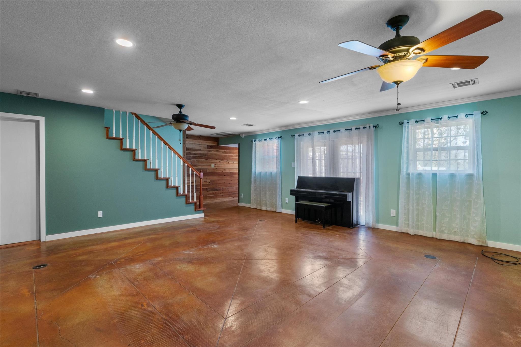 8889 N Fm 487, Rockdale, TX 76567