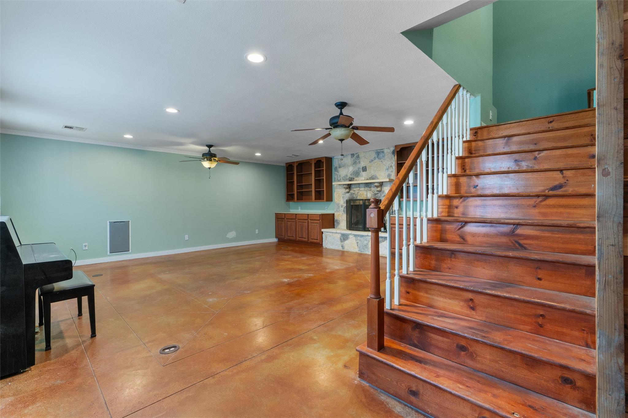 8889 N Fm 487, Rockdale, TX 76567