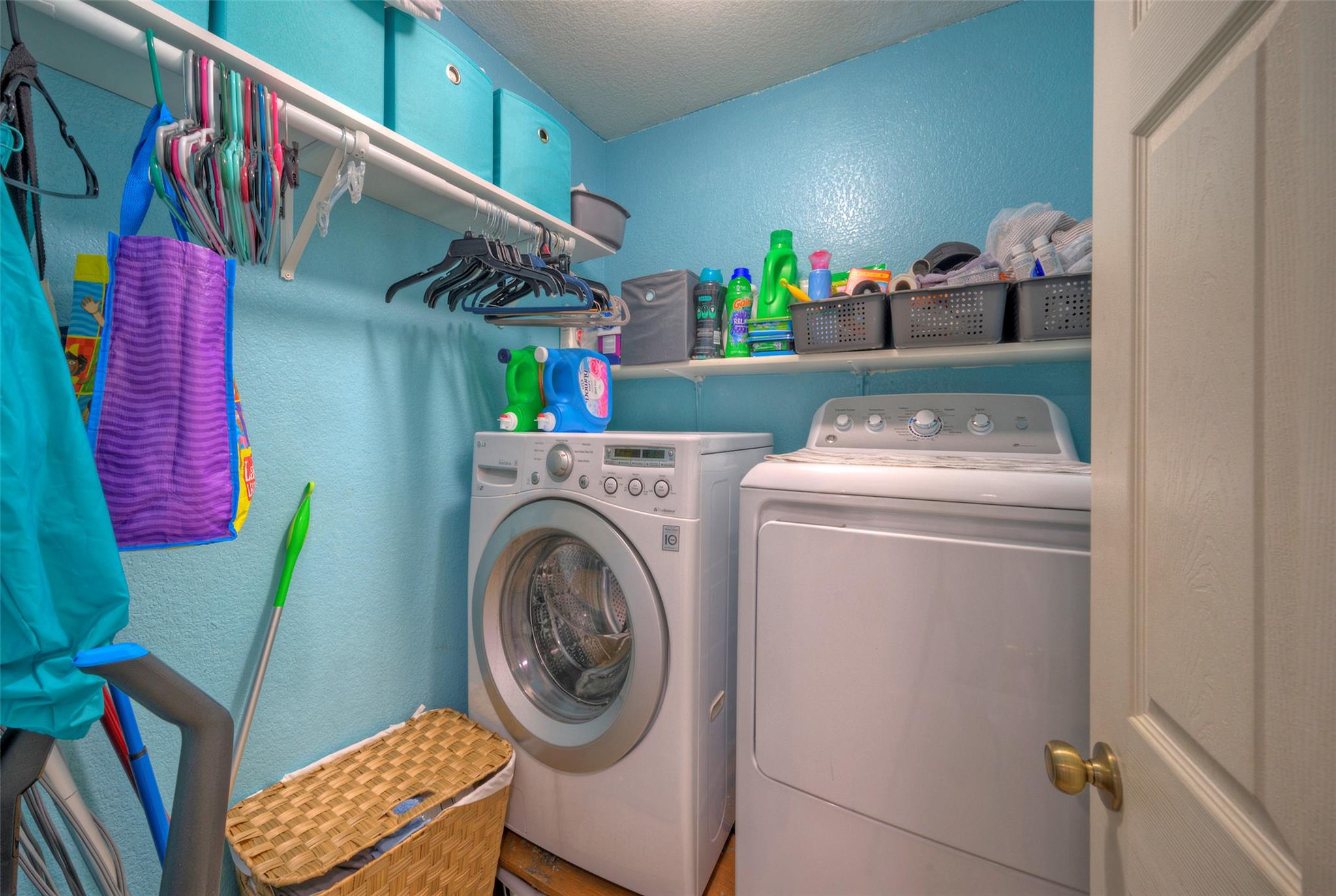 370 Holly Grove St, Kyle, TX 78640