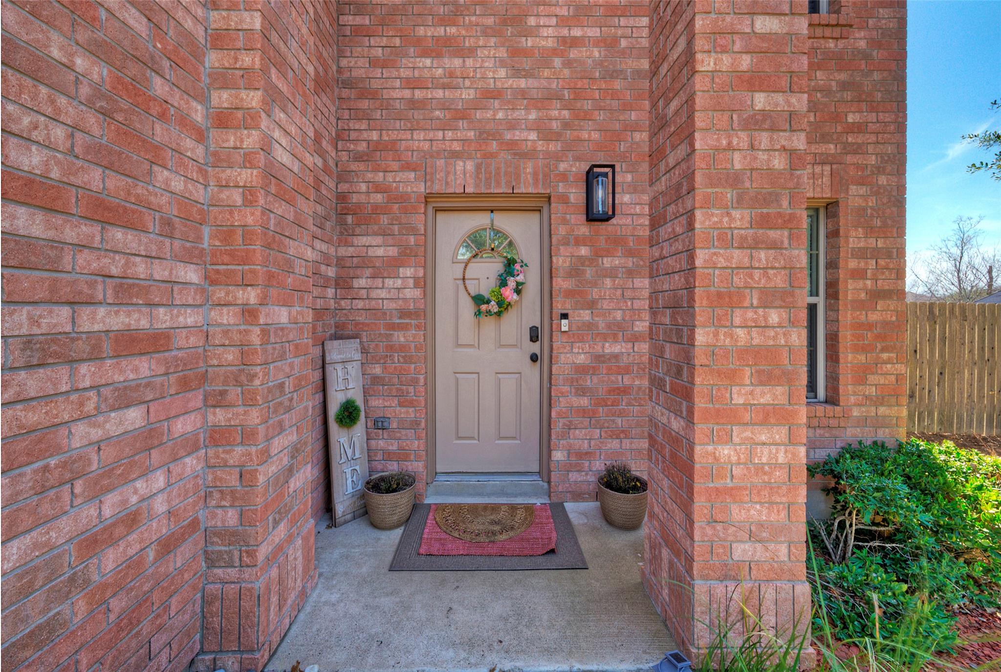 370 Holly Grove St, Kyle, TX 78640