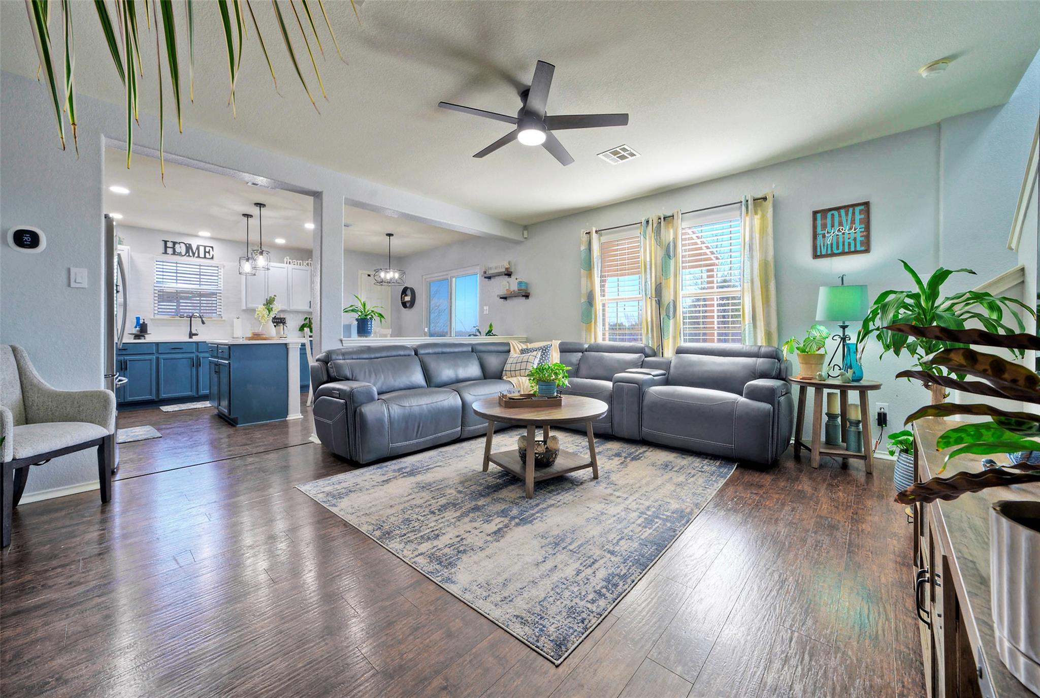 370 Holly Grove St, Kyle, TX 78640