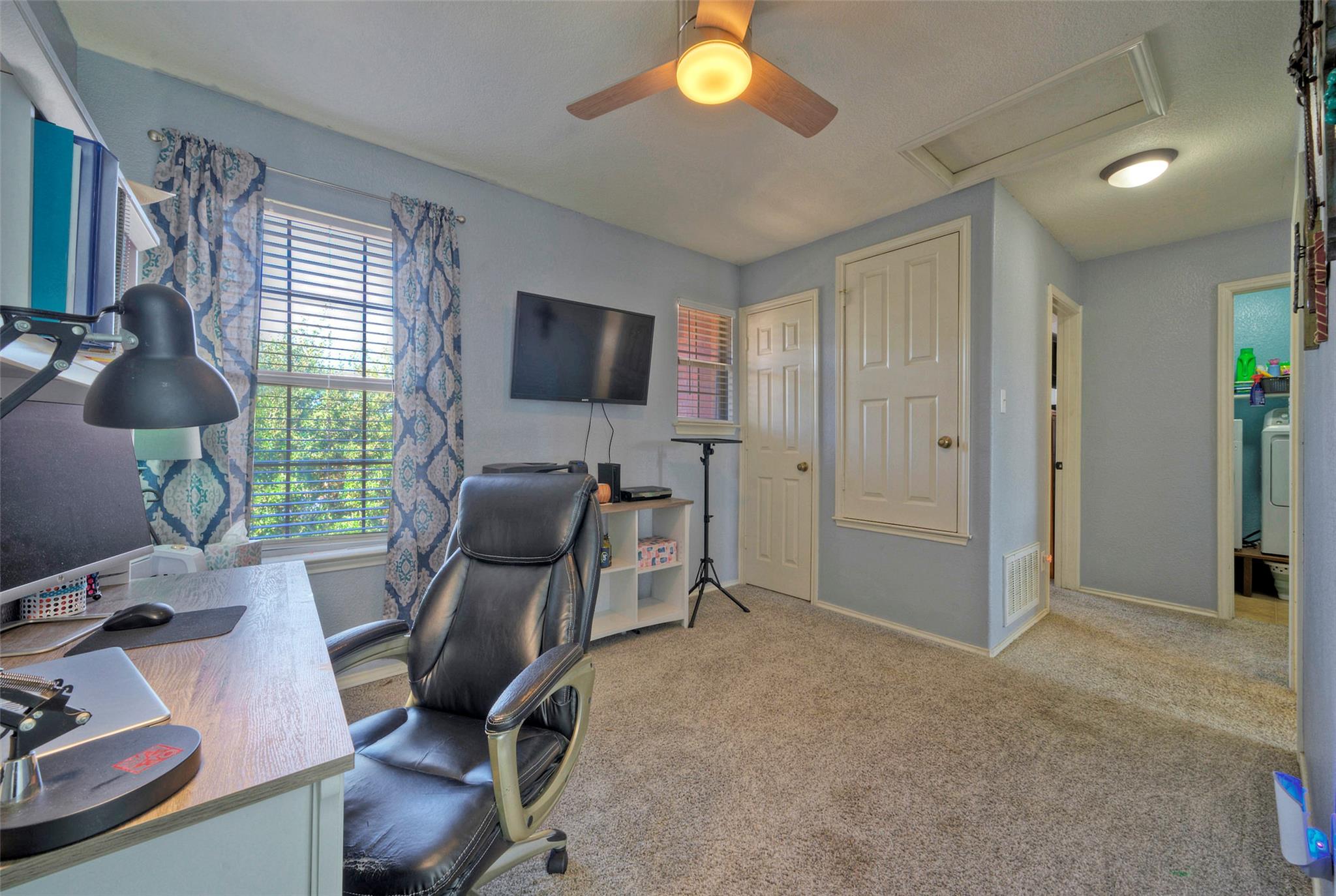 370 Holly Grove St, Kyle, TX 78640