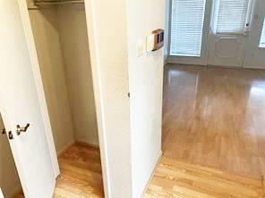 806 W 24th St # 201, Austin, TX 78705