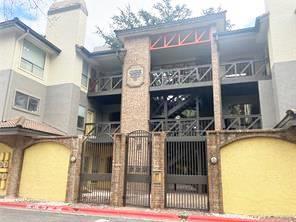 806 W 24th St # 201, Austin, TX 78705