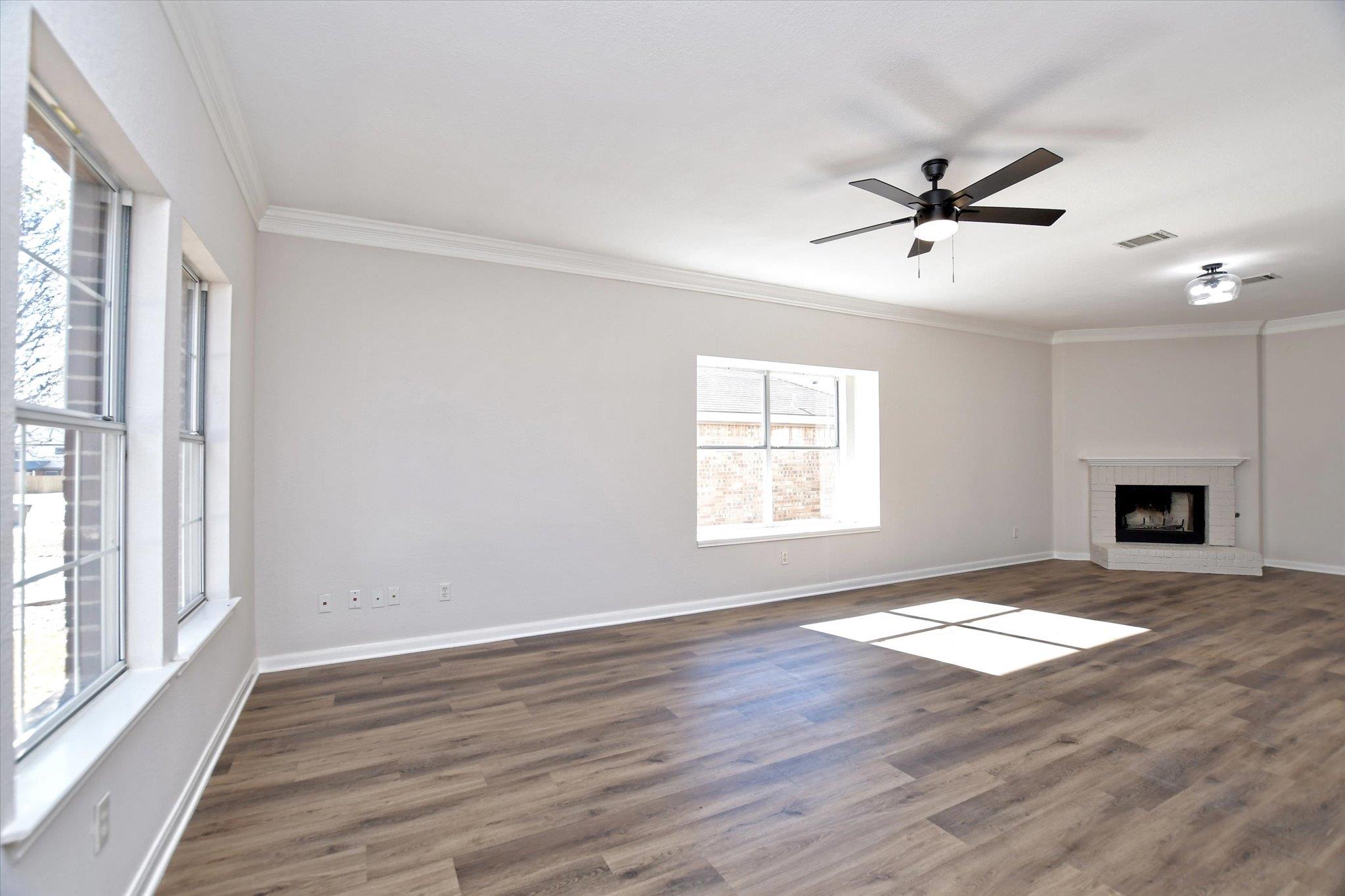 1004 Terra St, Round Rock, TX 78665