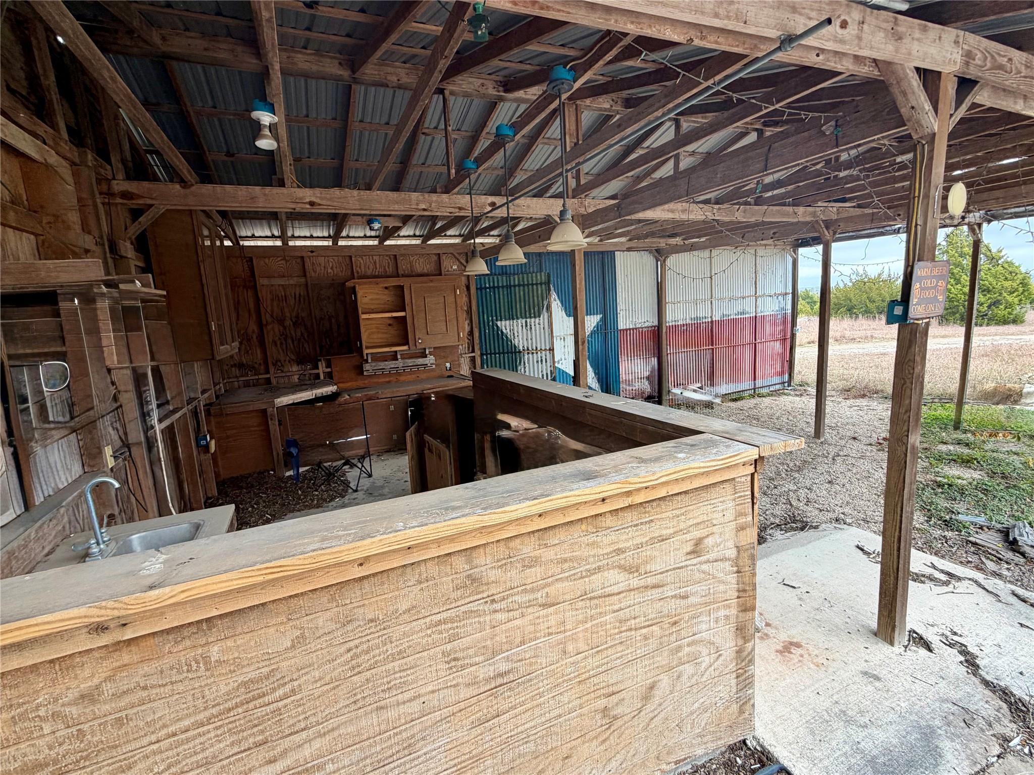 333 Spring Valley St, Hutto, TX 78634