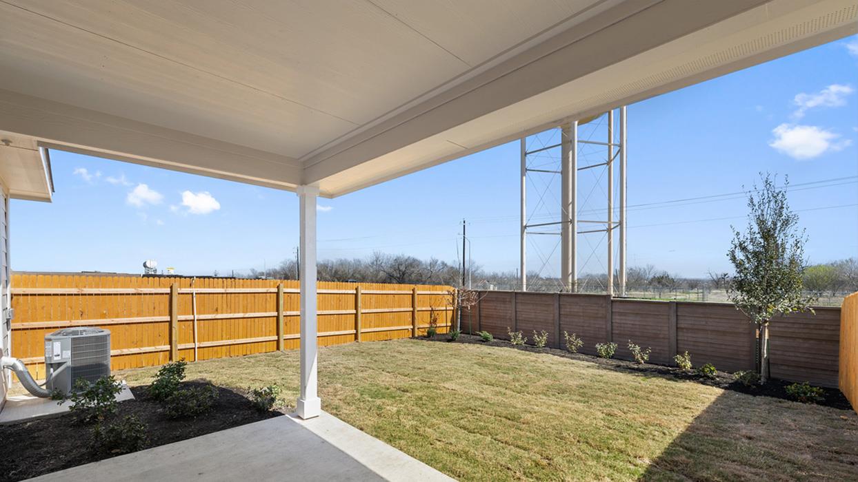 181 A HARRISON Xing, Uhland, TX 78640