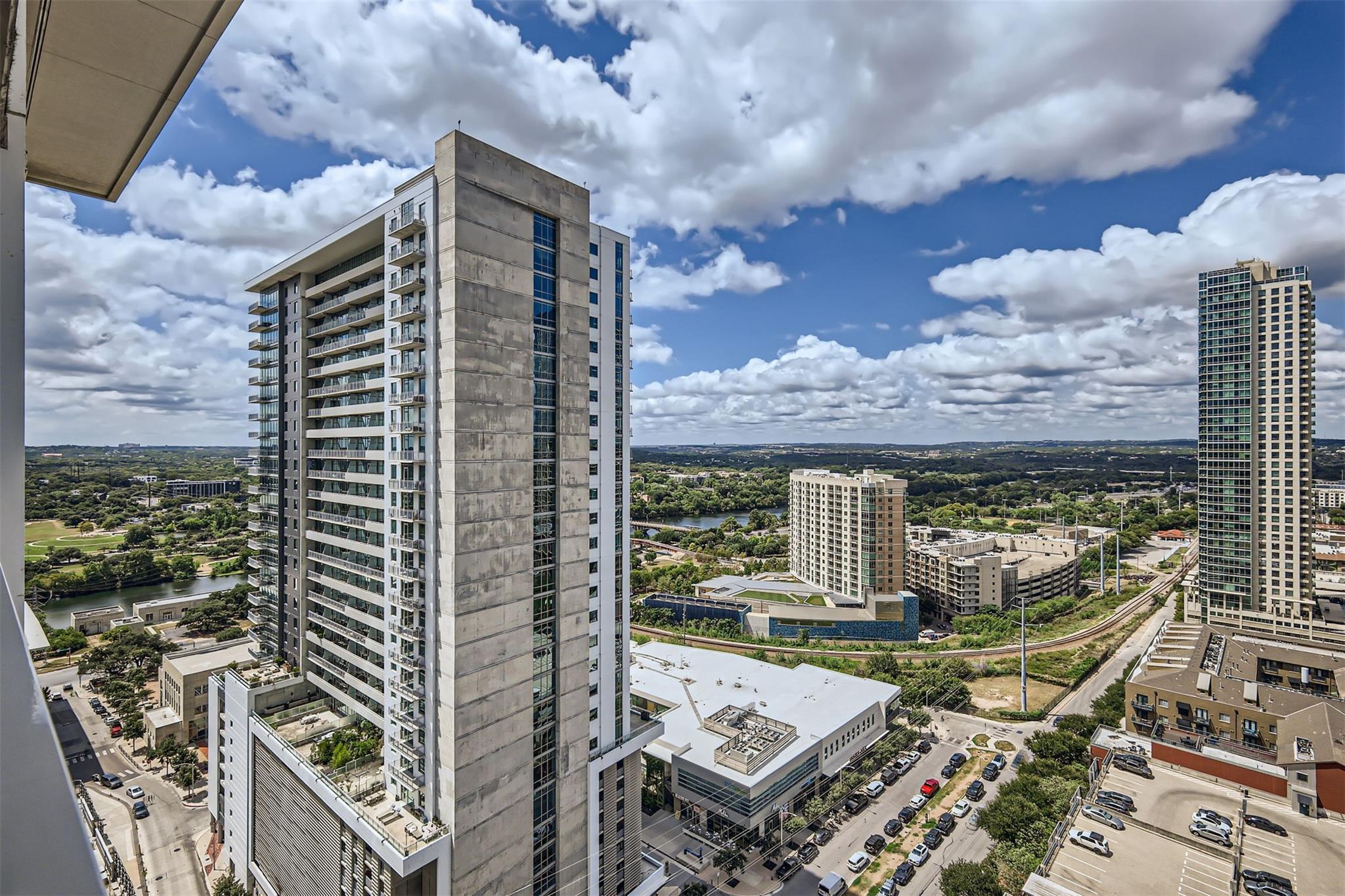 301 West Ave # 2101, Austin, TX 78701
