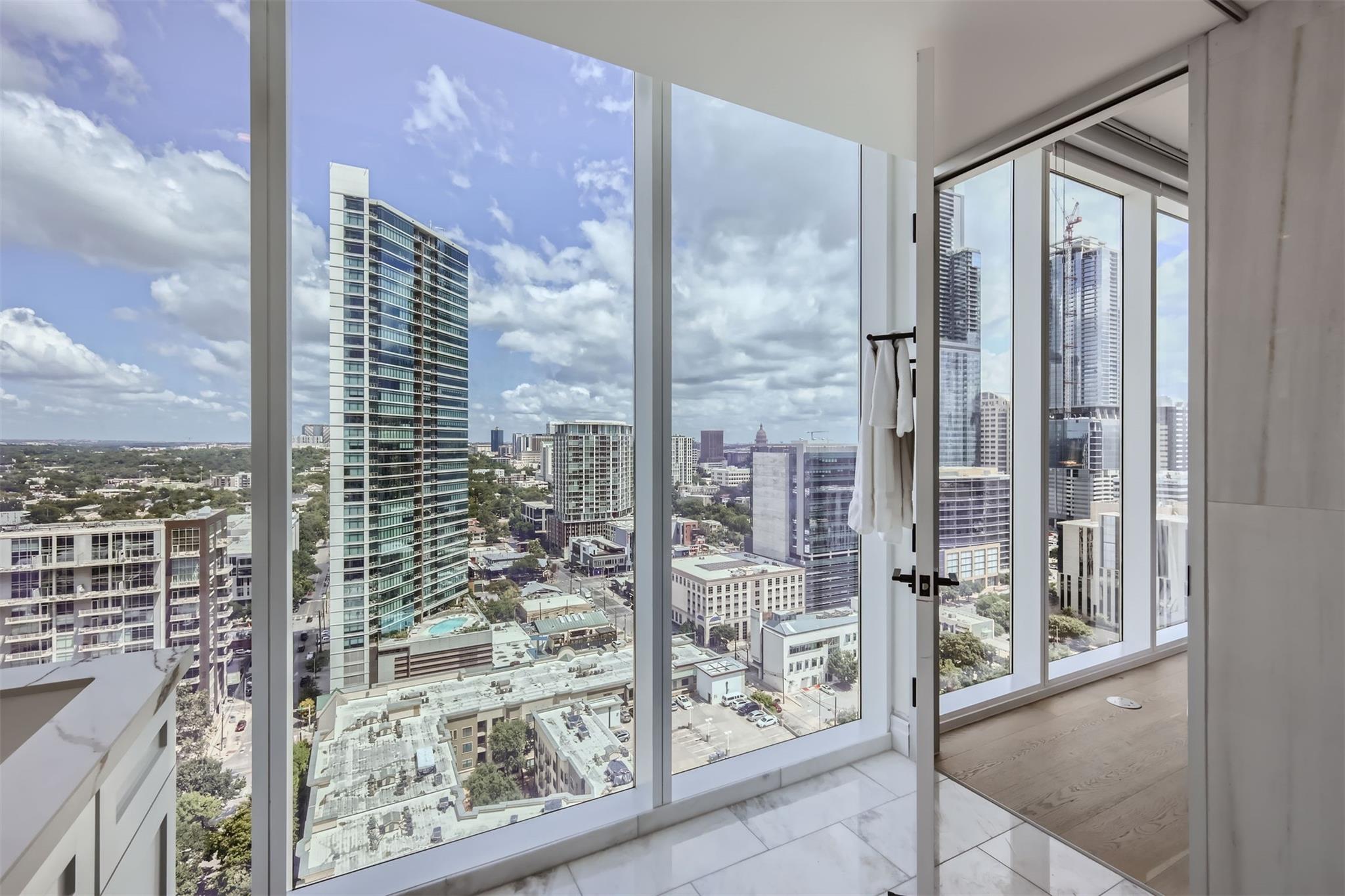 301 West Ave # 2101, Austin, TX 78701