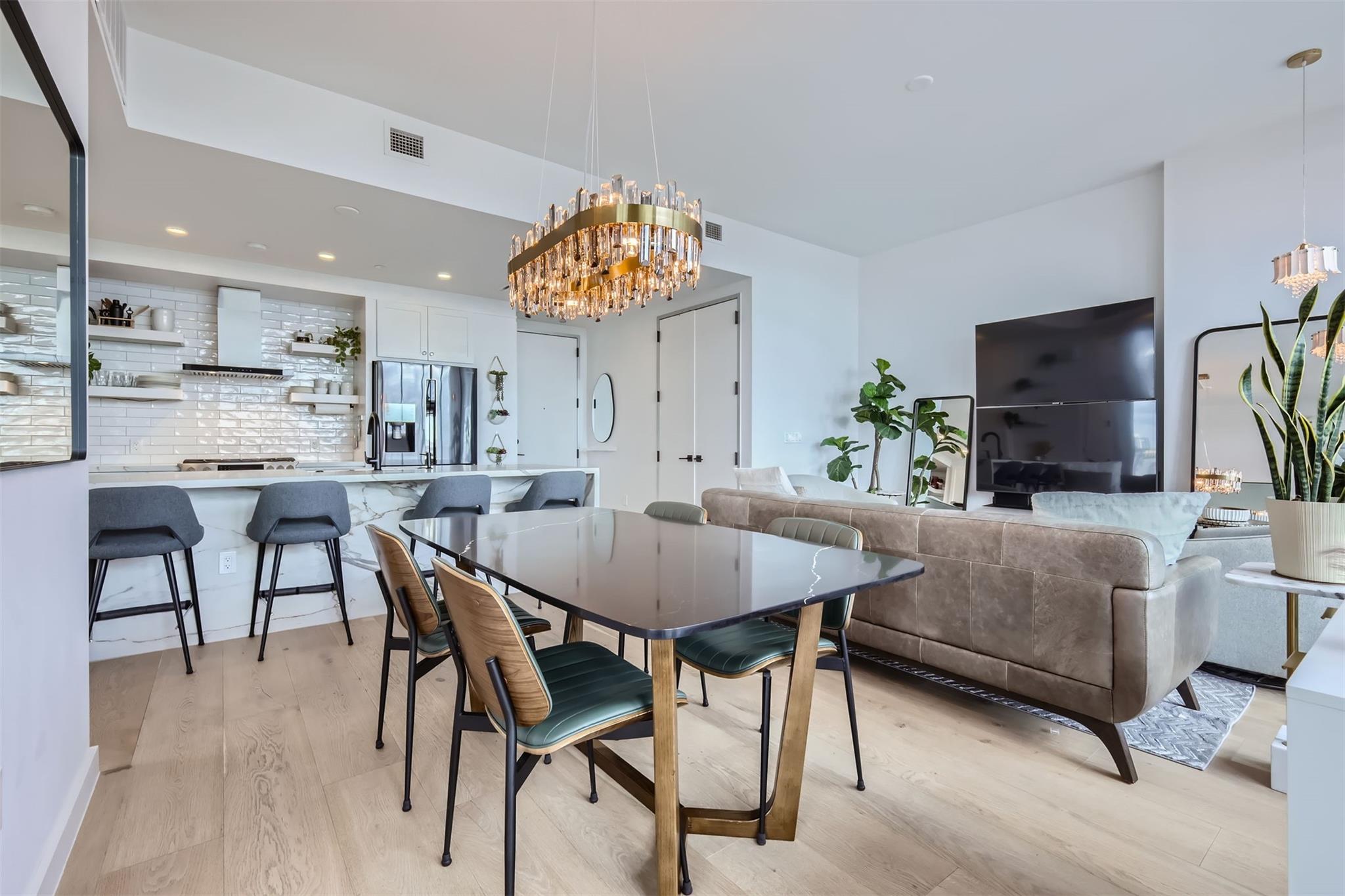 301 West Ave # 2101, Austin, TX 78701