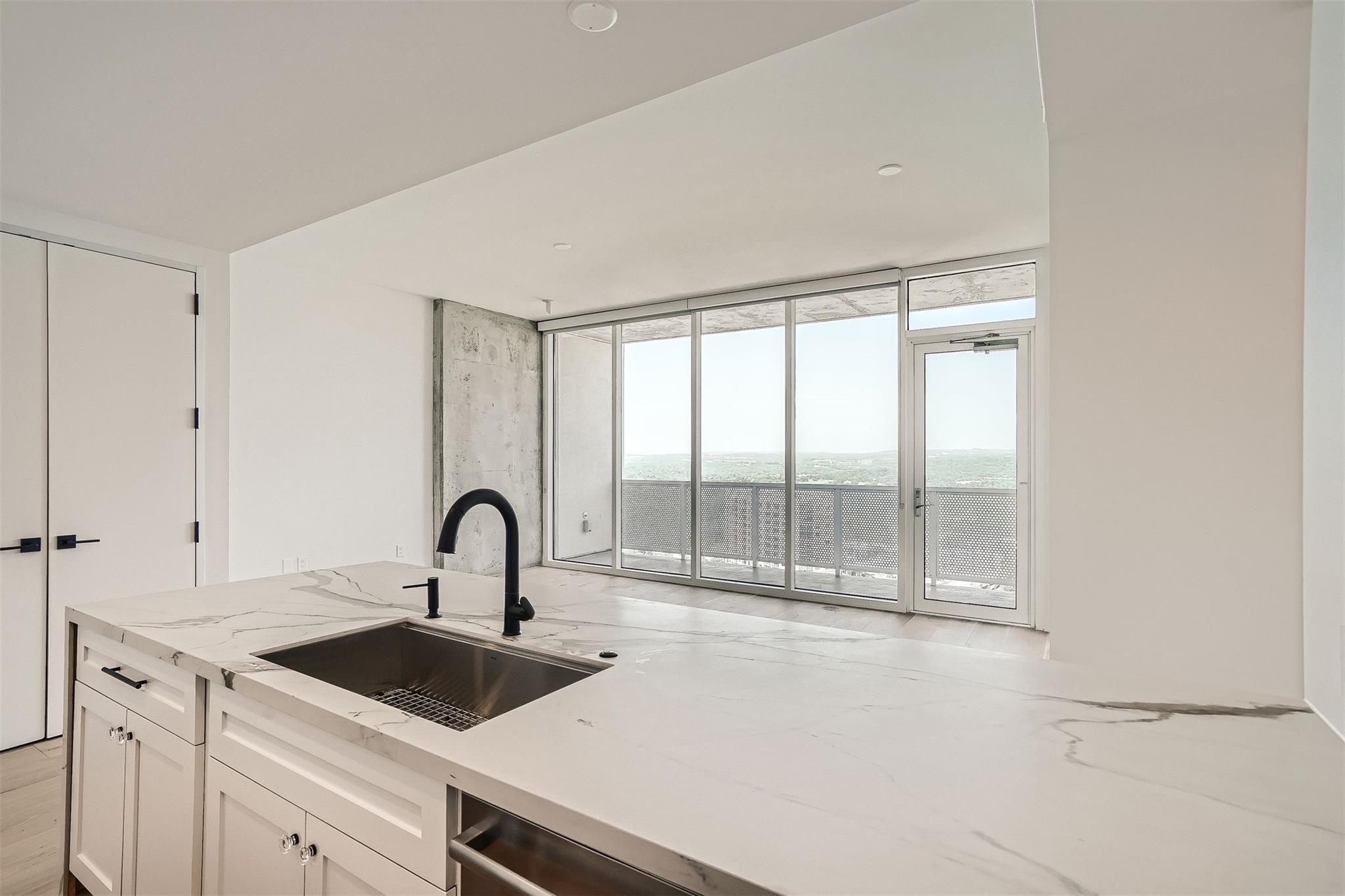 301 West Ave # 2101, Austin, TX 78701