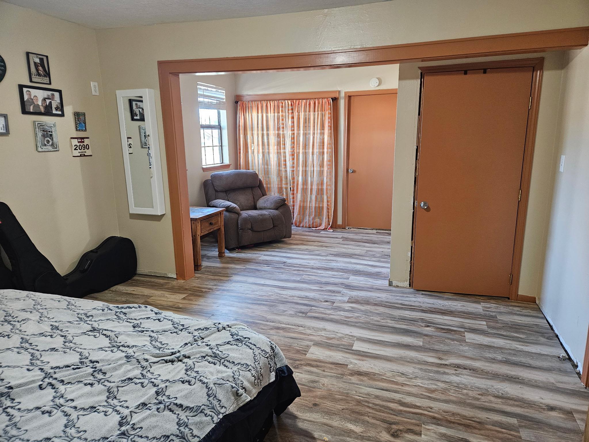 1479 E Hempstead St, Giddings, TX 78942