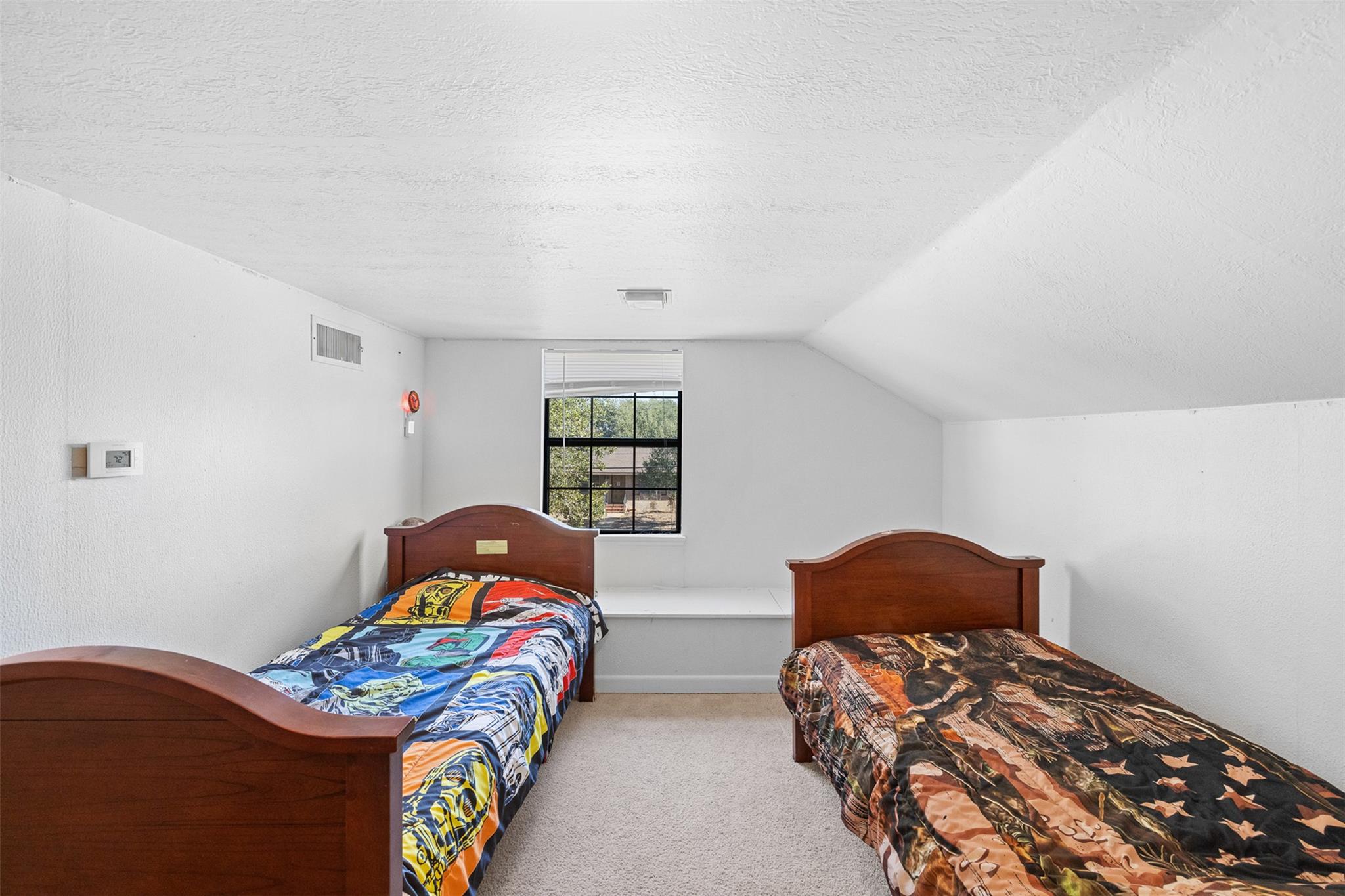 1479 E Hempstead St, Giddings, TX 78942