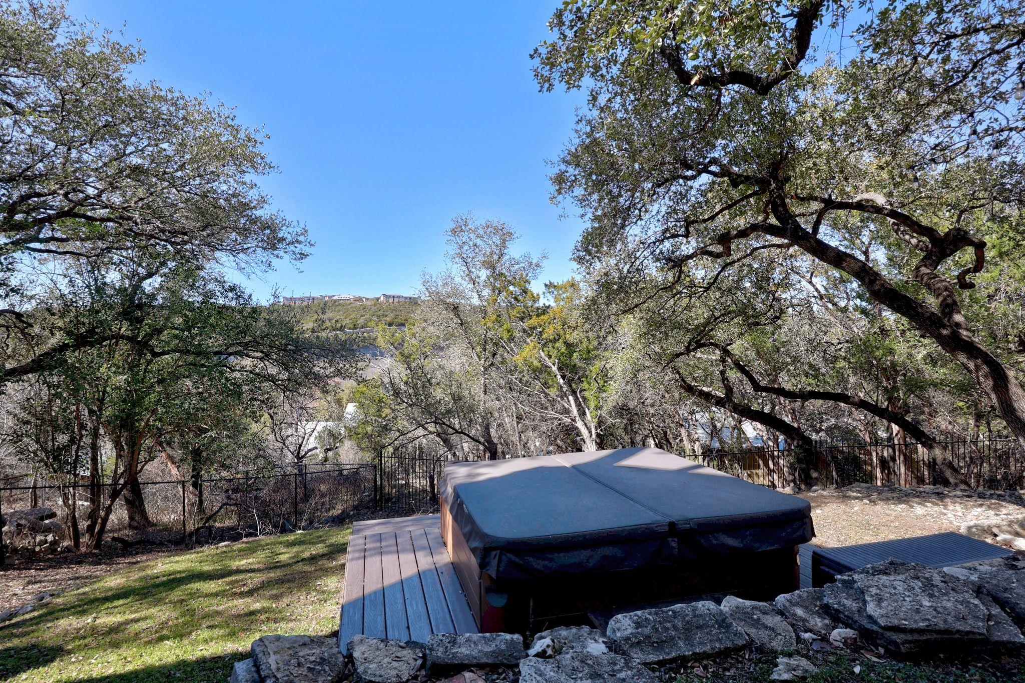 5600 Blueridge Ct, Austin, TX 78731