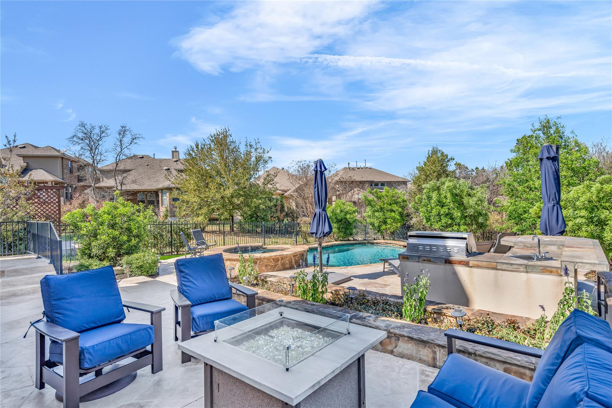 3925 Good Night Trl, Leander, TX 78641