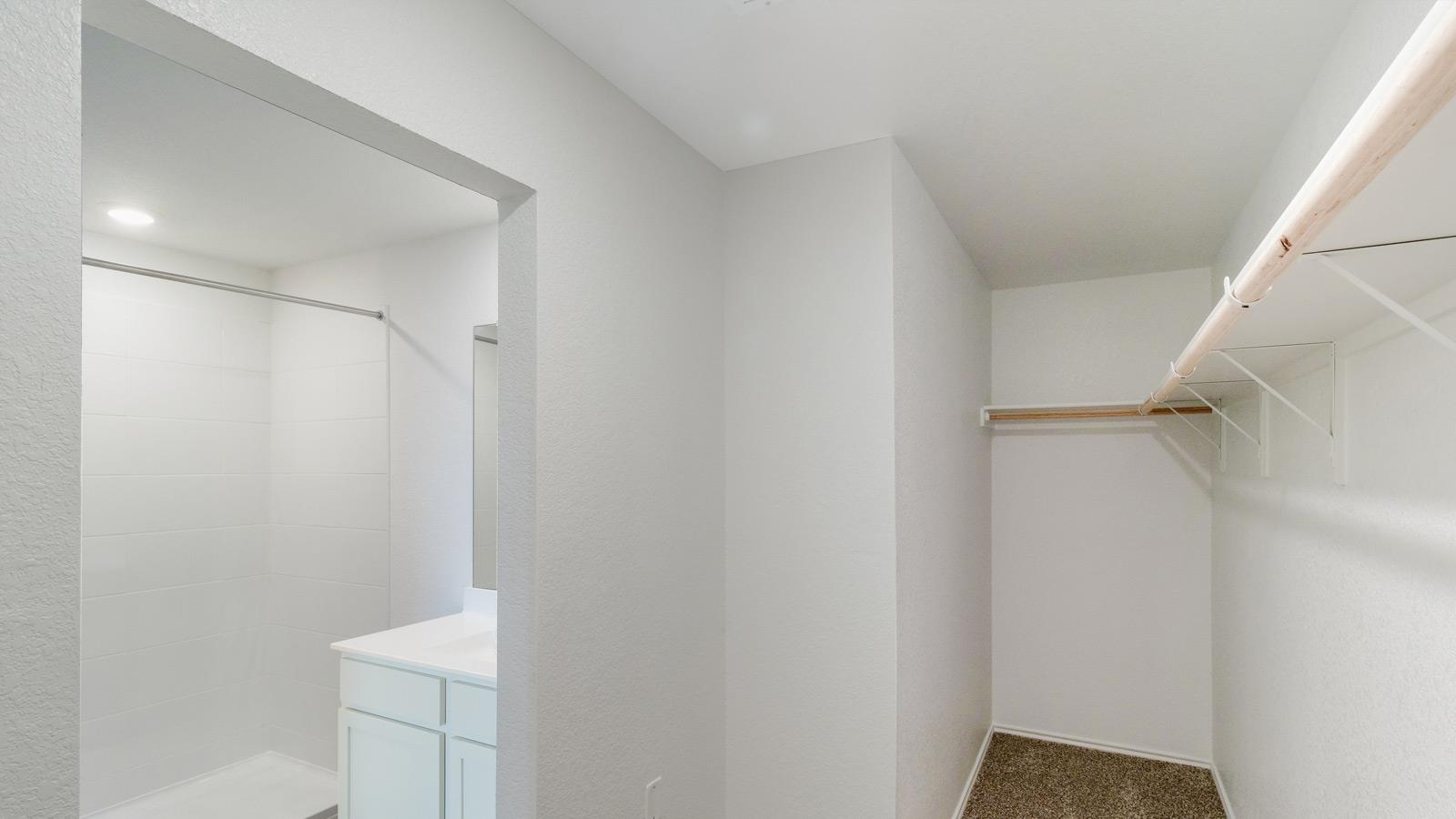 110 Schuenemann Way, Kyle, TX 78640