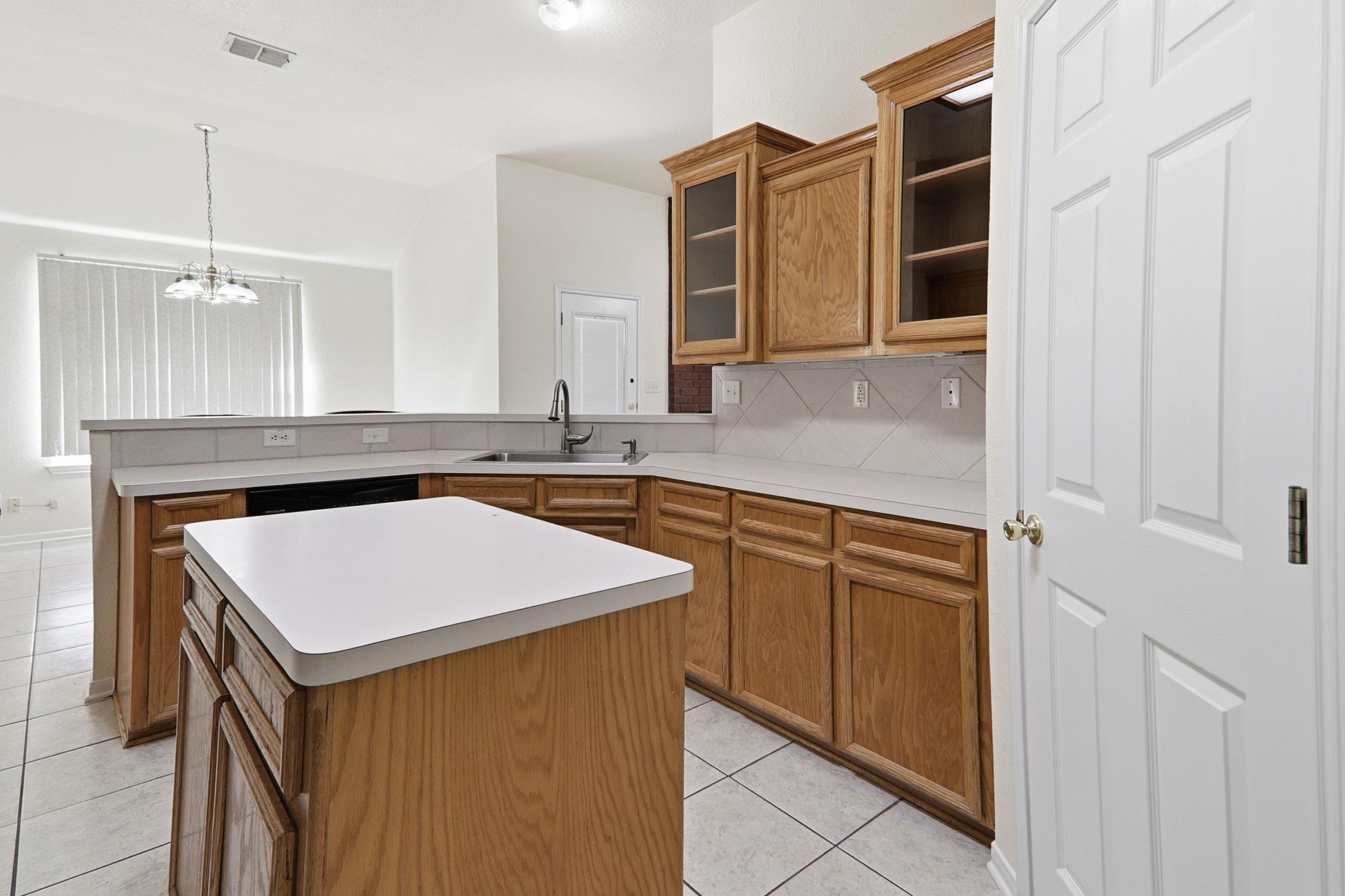 4900 Michael Dr, Killeen, TX 76549