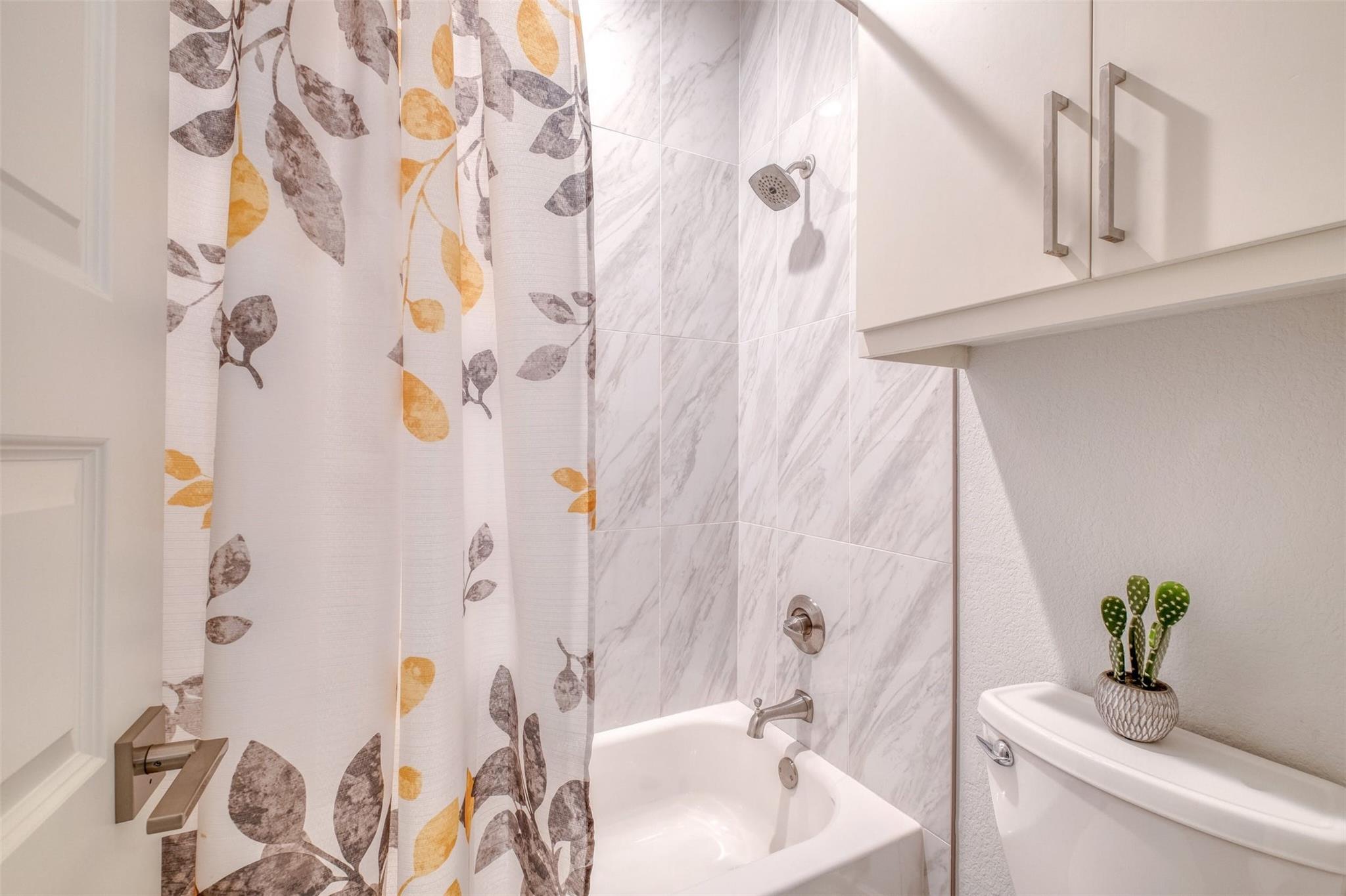 20009 Lincoln Cv, Lago Vista, TX 78645