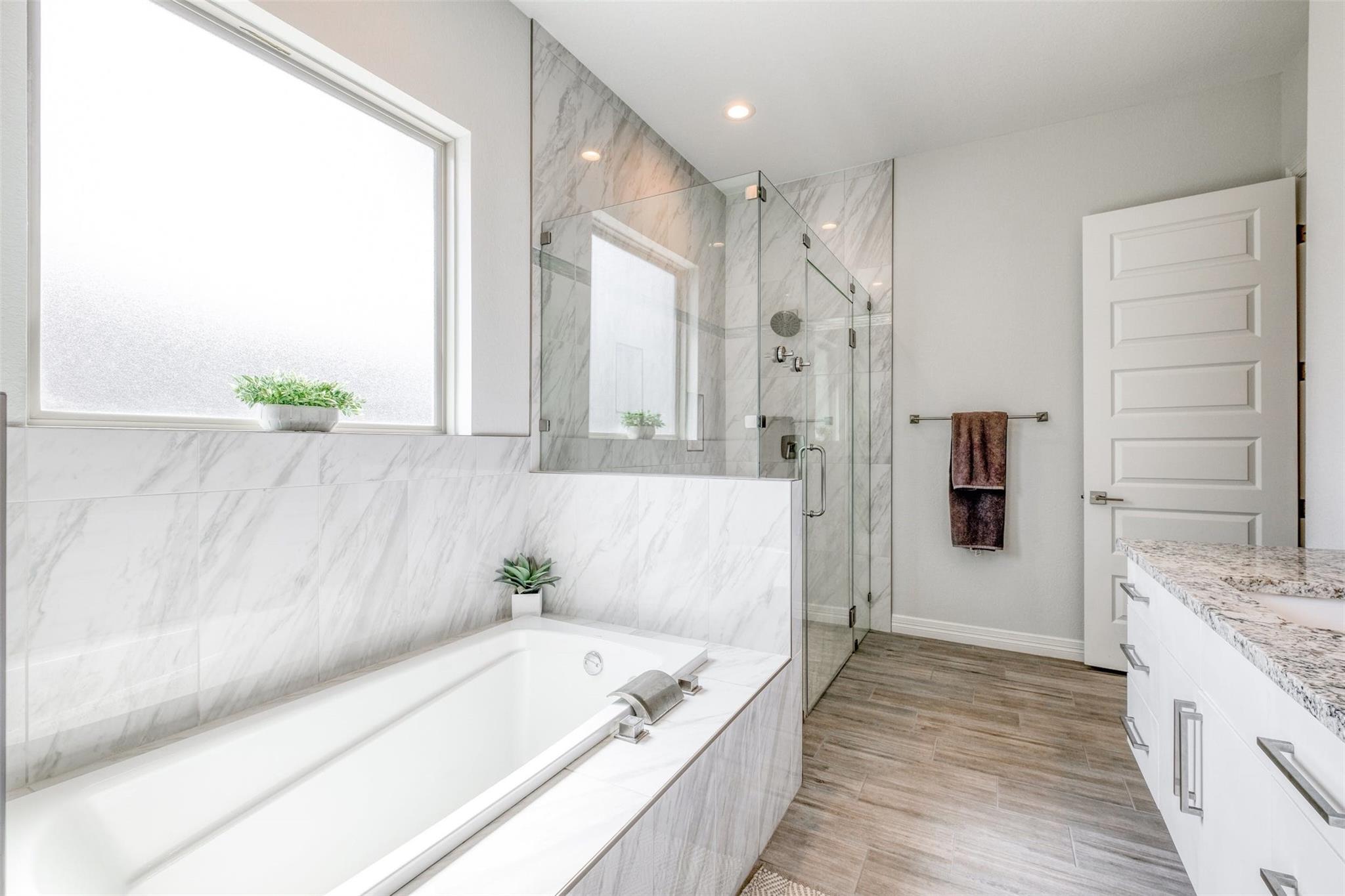 20009 Lincoln Cv, Lago Vista, TX 78645