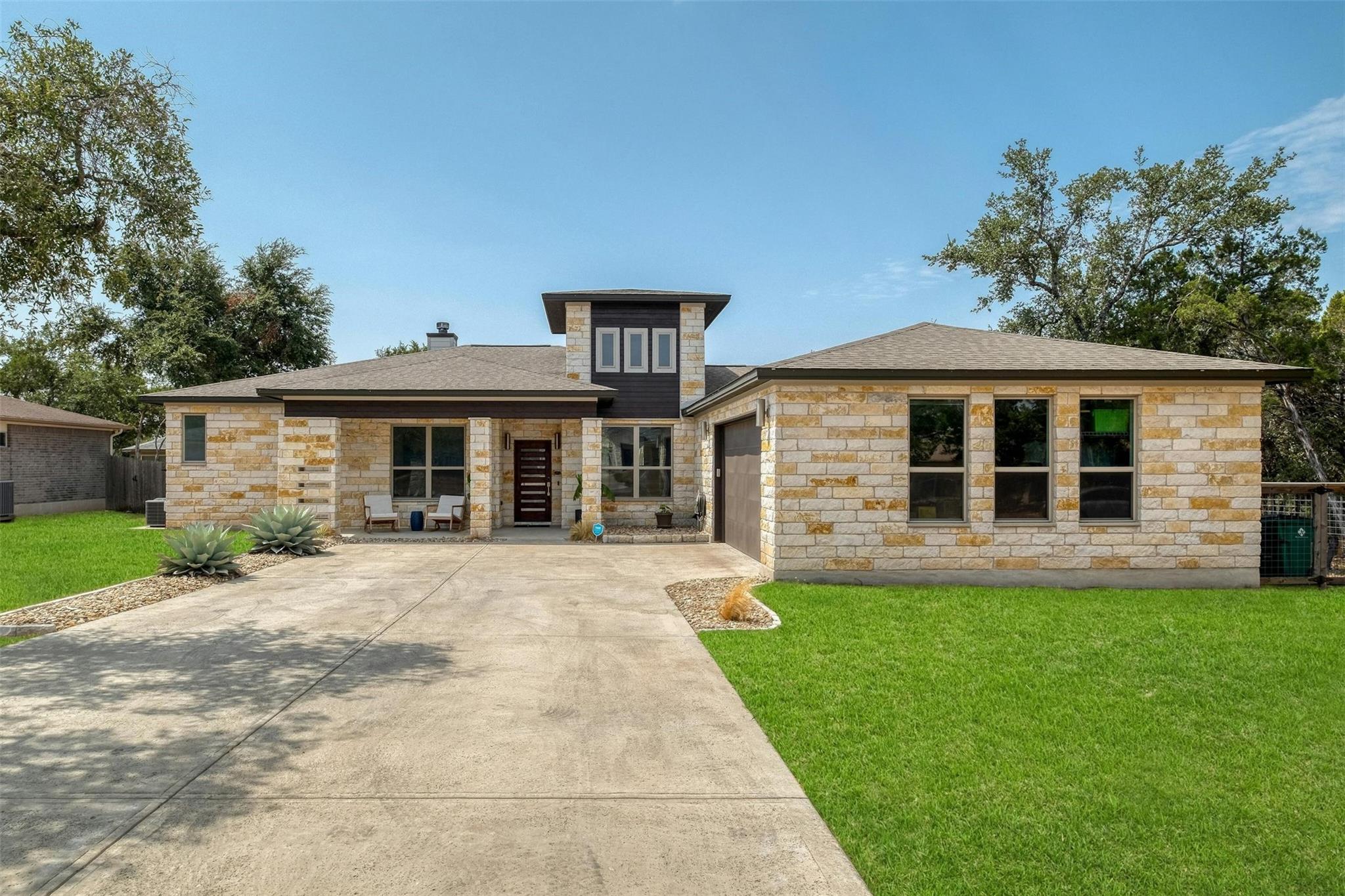 20009 Lincoln Cv, Lago Vista, TX 78645