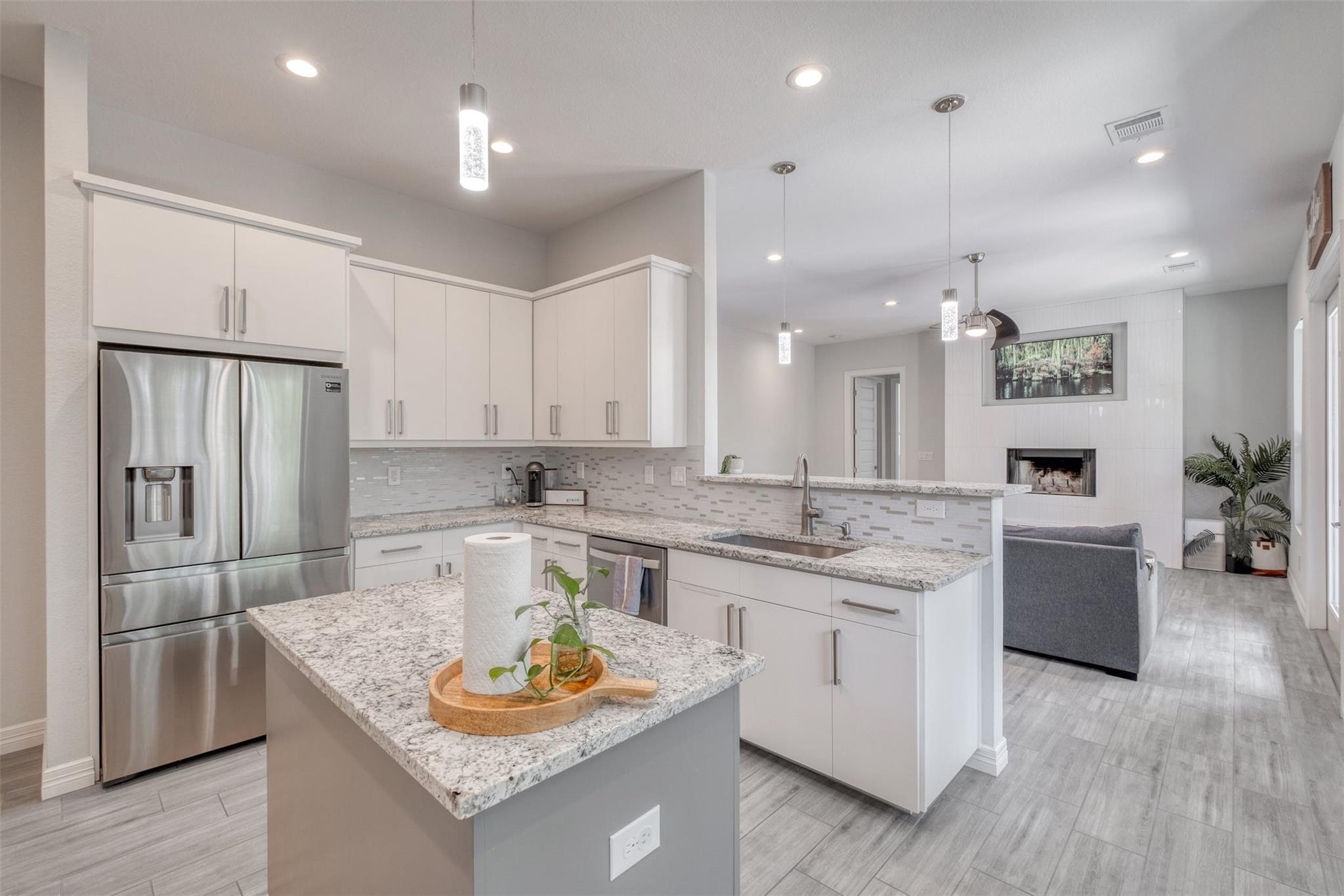 20009 Lincoln Cv, Lago Vista, TX 78645