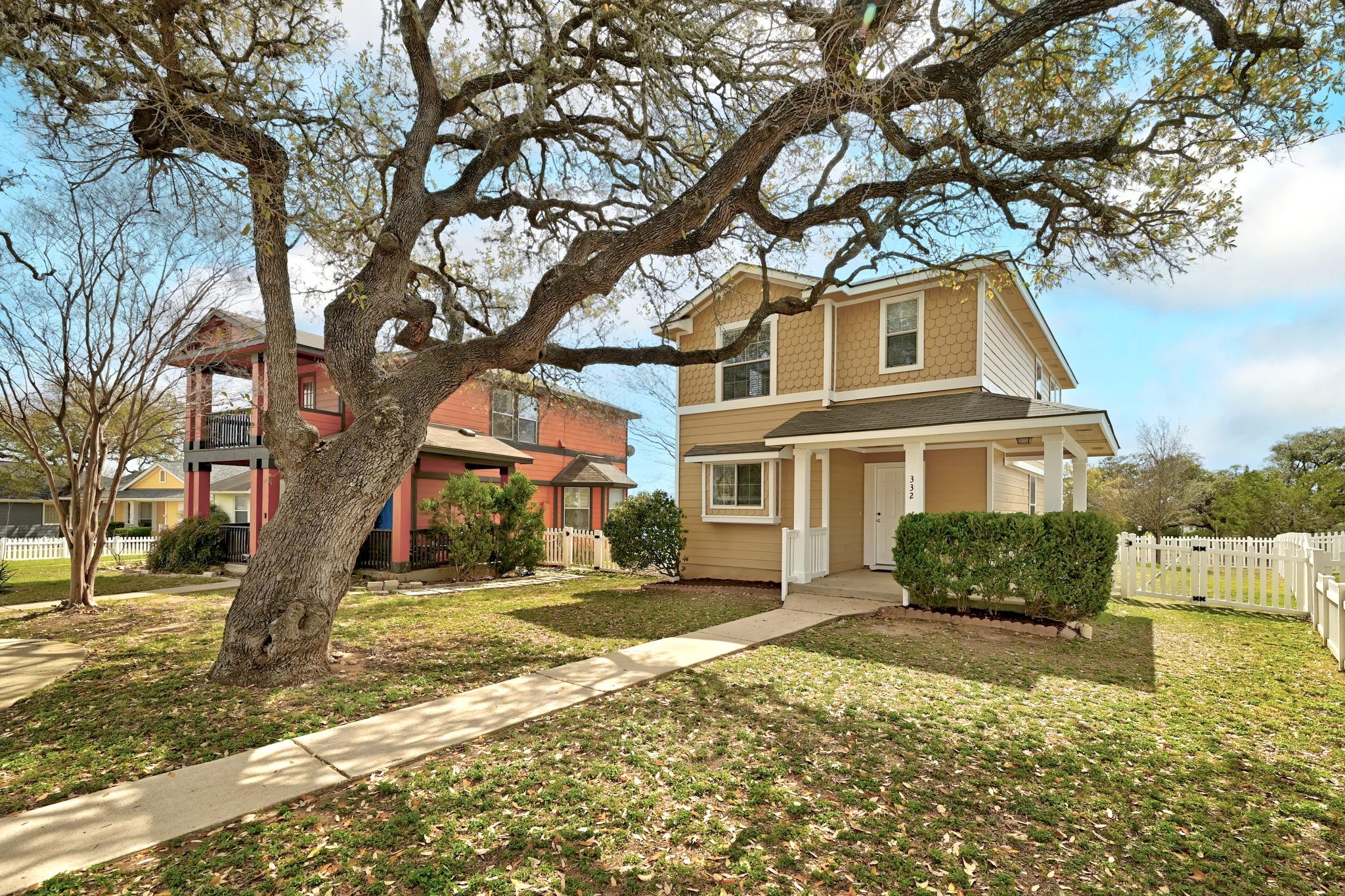 332 Wetzel, Kyle, TX 78640