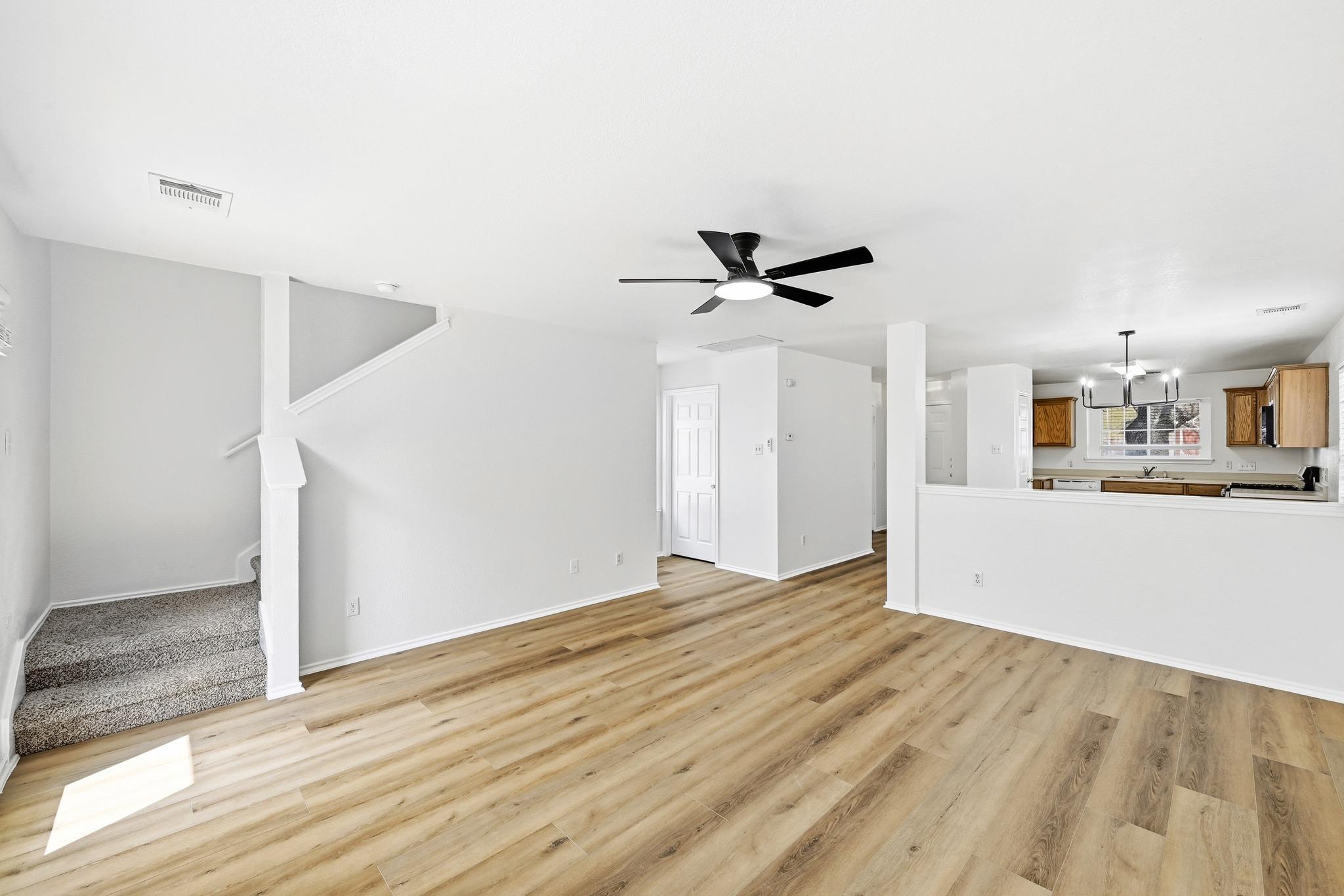 332 Wetzel, Kyle, TX 78640