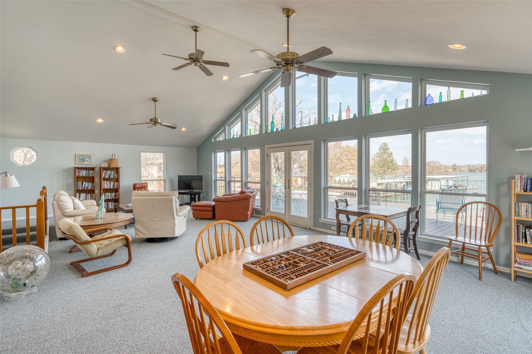 305 W Briar Dr, Granite Shoals, TX 78654