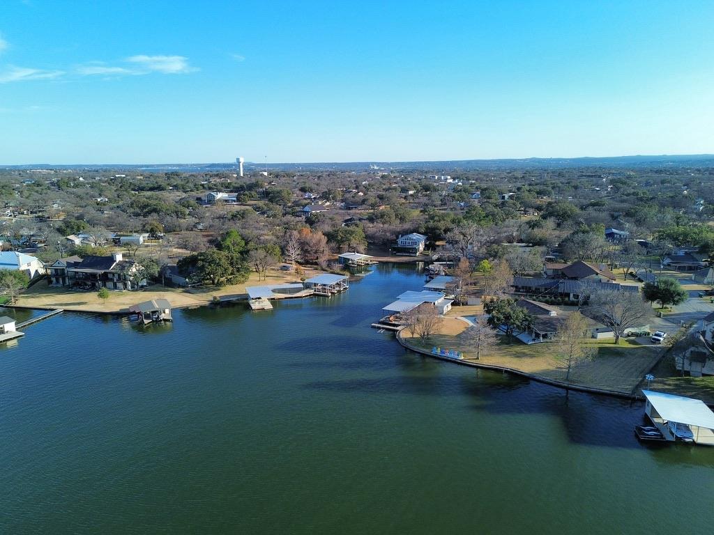 305 W Briar Dr, Granite Shoals, TX 78654