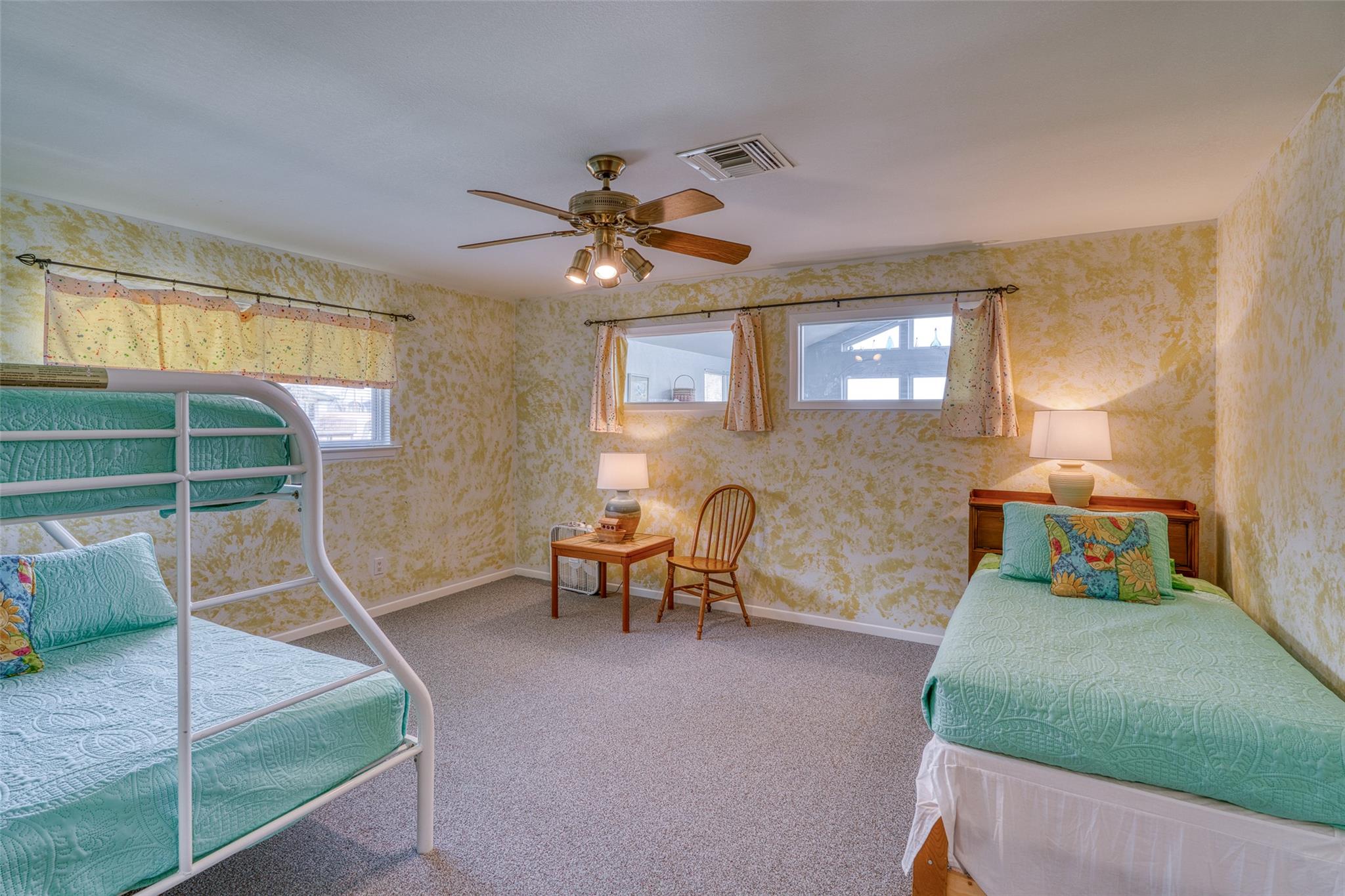 305 W Briar Dr, Granite Shoals, TX 78654