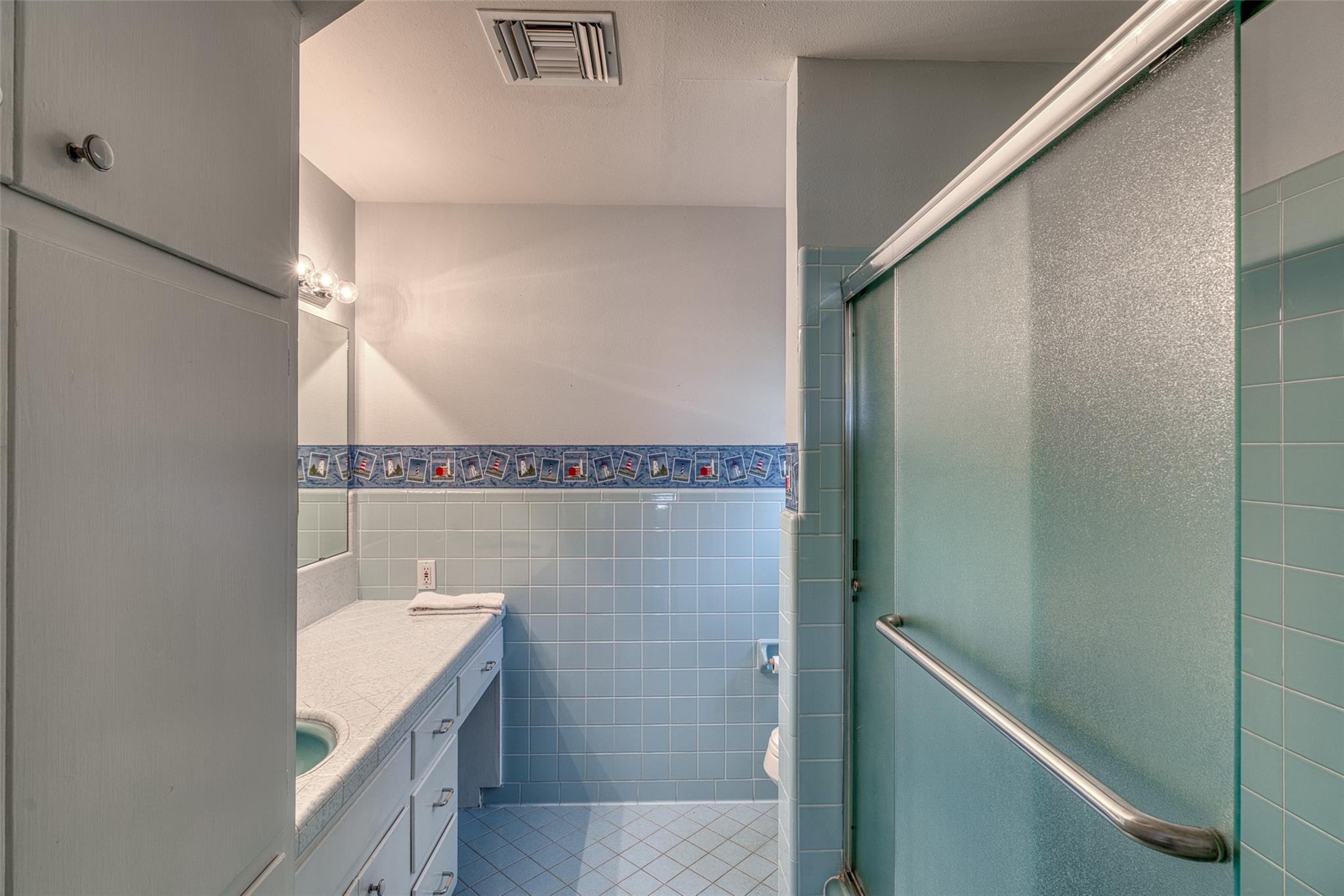 305 W Briar Dr, Granite Shoals, TX 78654