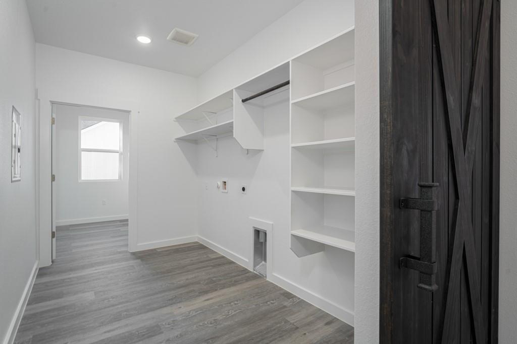 165 Nuuanu Ln, Bastrop, TX 78602