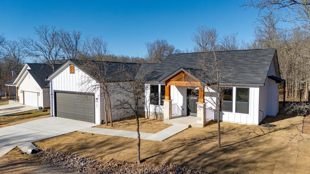 165 Nuuanu Ln, Bastrop, TX 78602