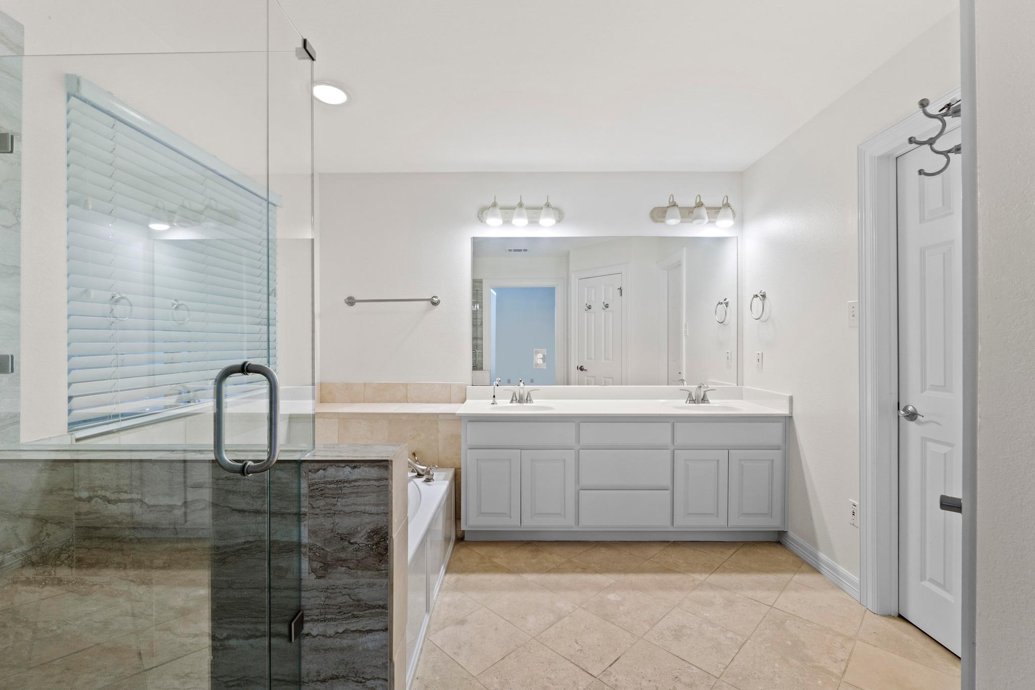 3203 Tom Green St # 3A, Austin, TX 78705