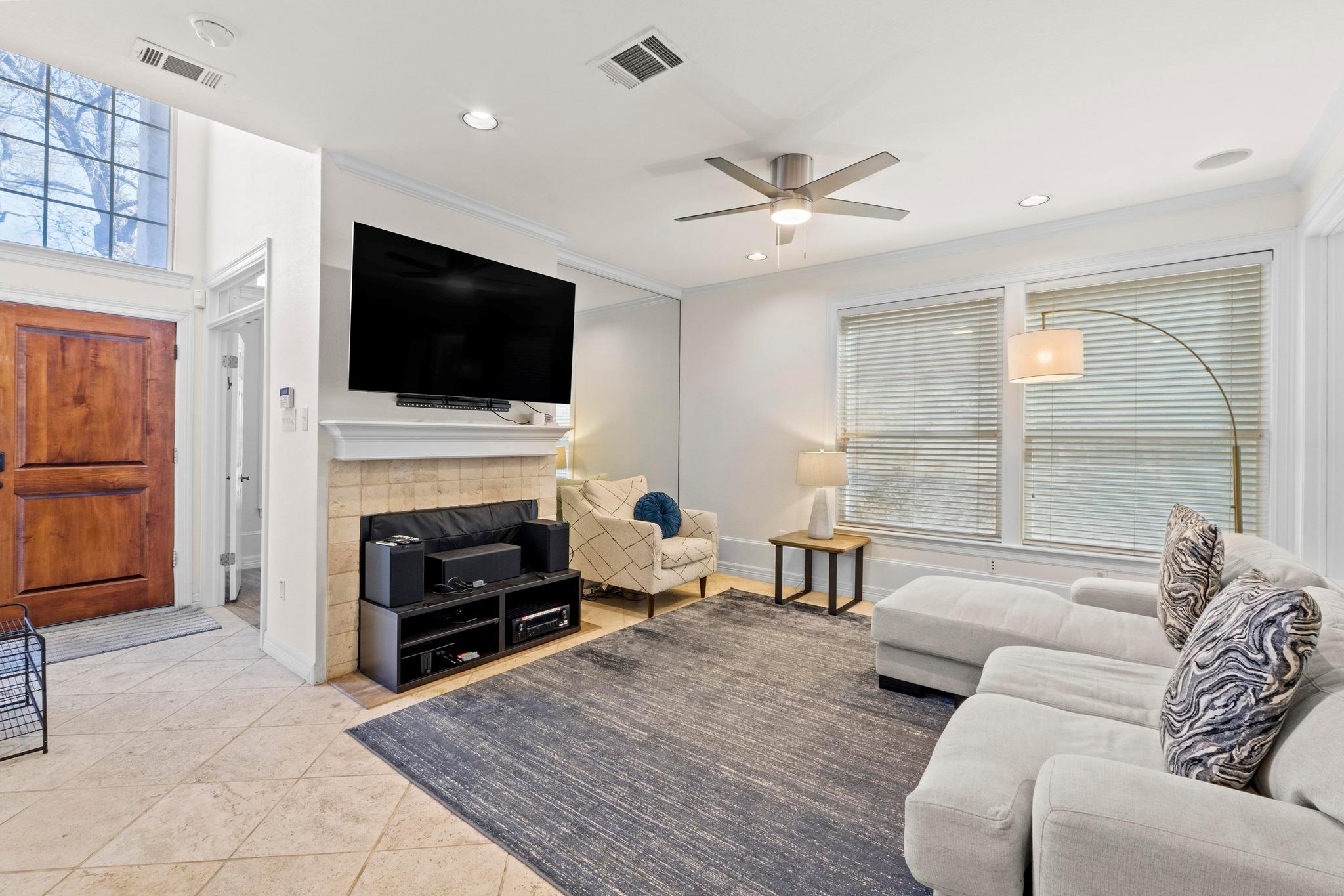 3203 Tom Green St # 3A, Austin, TX 78705