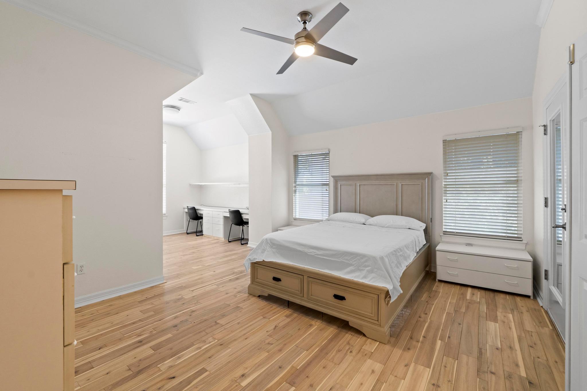 3203 Tom Green St # 3A, Austin, TX 78705