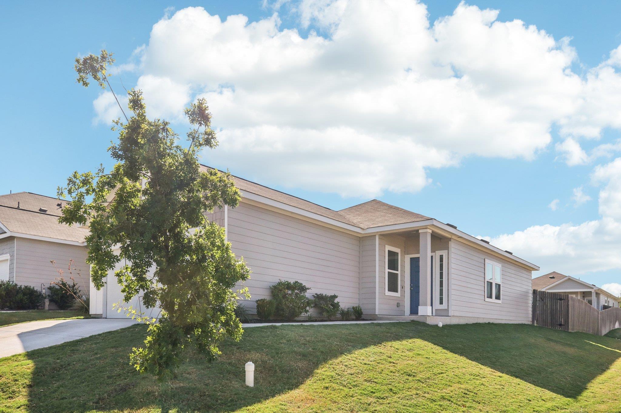 19420 Cloudy Bay Dr, Pflugerville, TX 78660